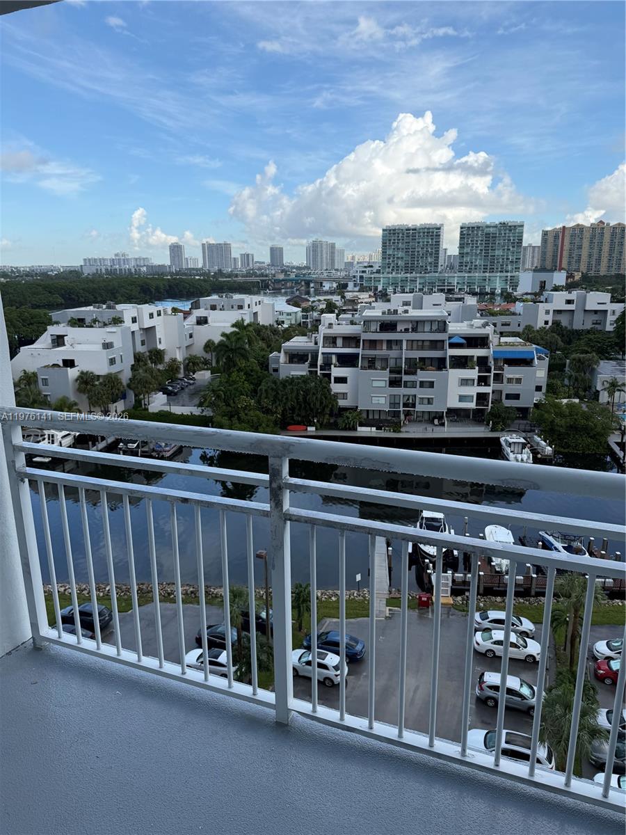 COASTAL TOWERS CONDO - Residential Lease