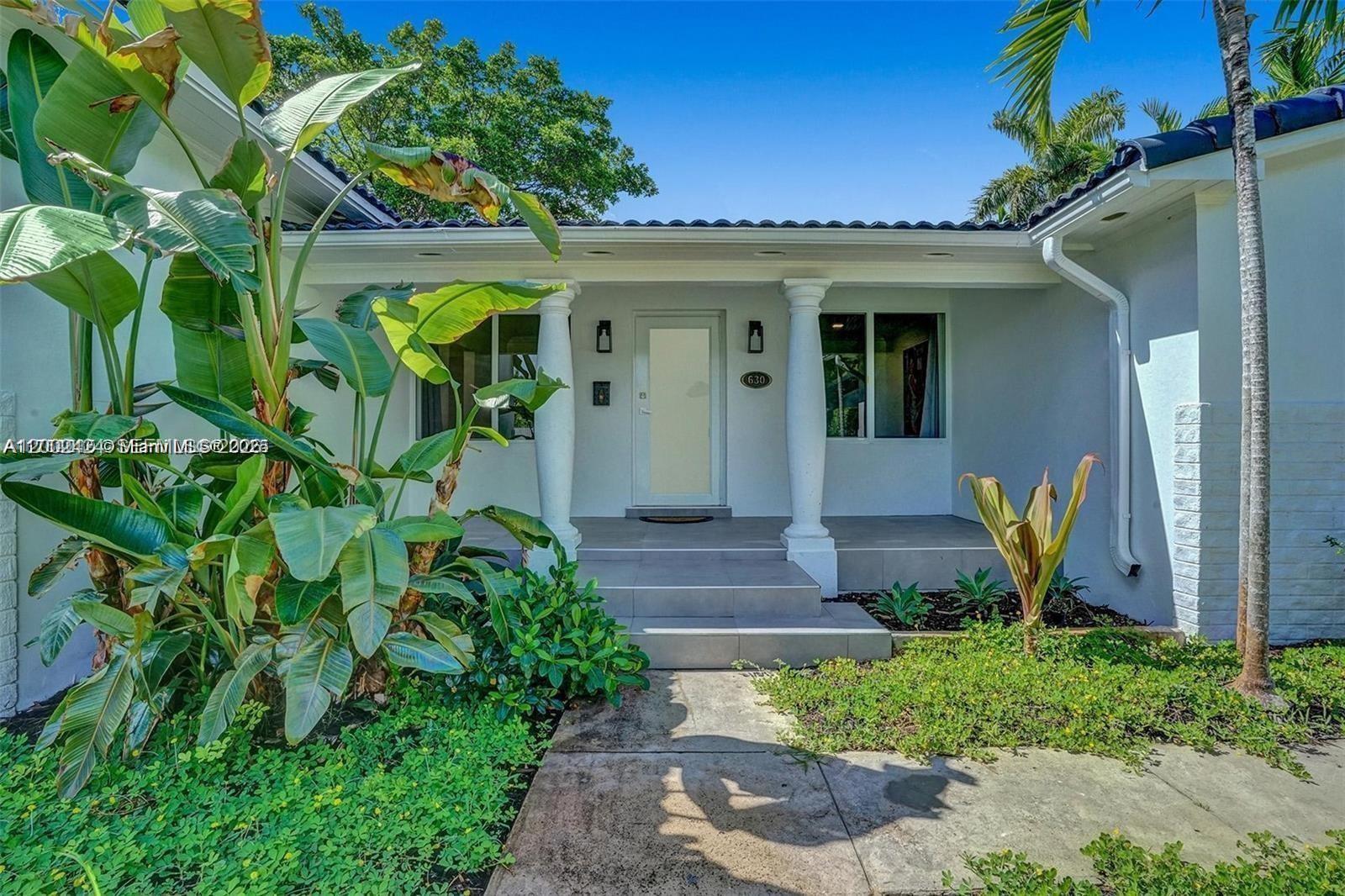 PARK PLAZA - Residential Lease