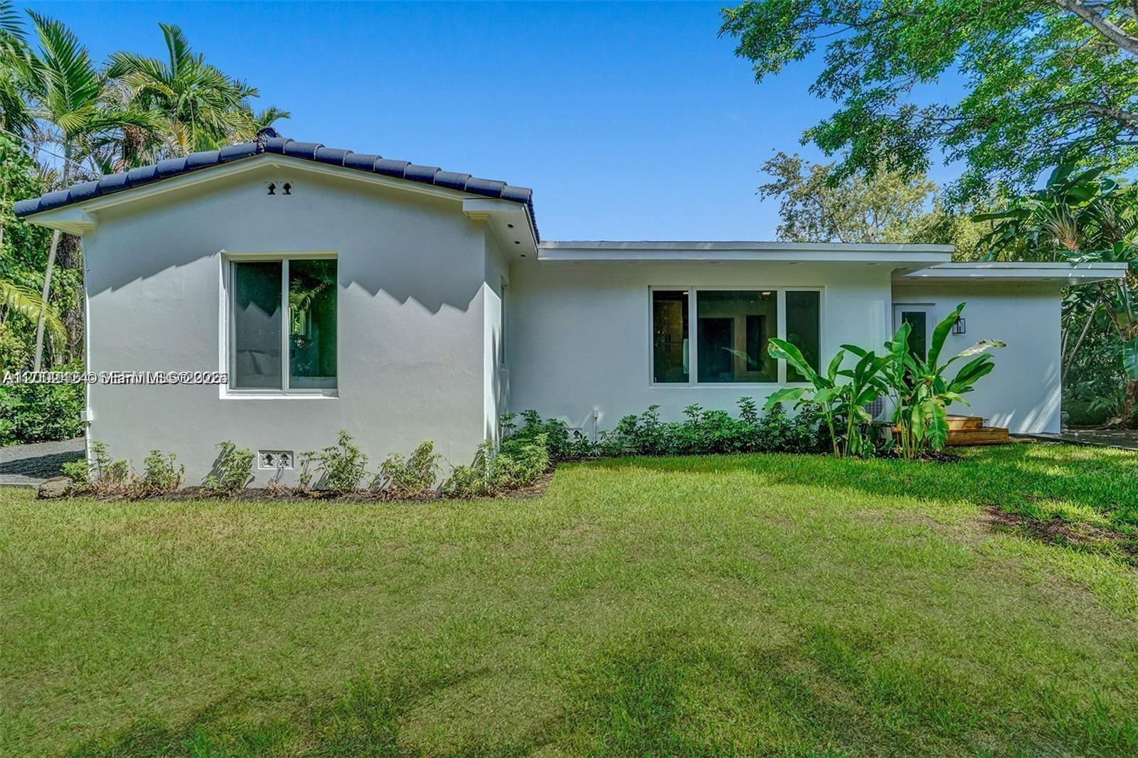 PARK PLAZA - Residential Lease