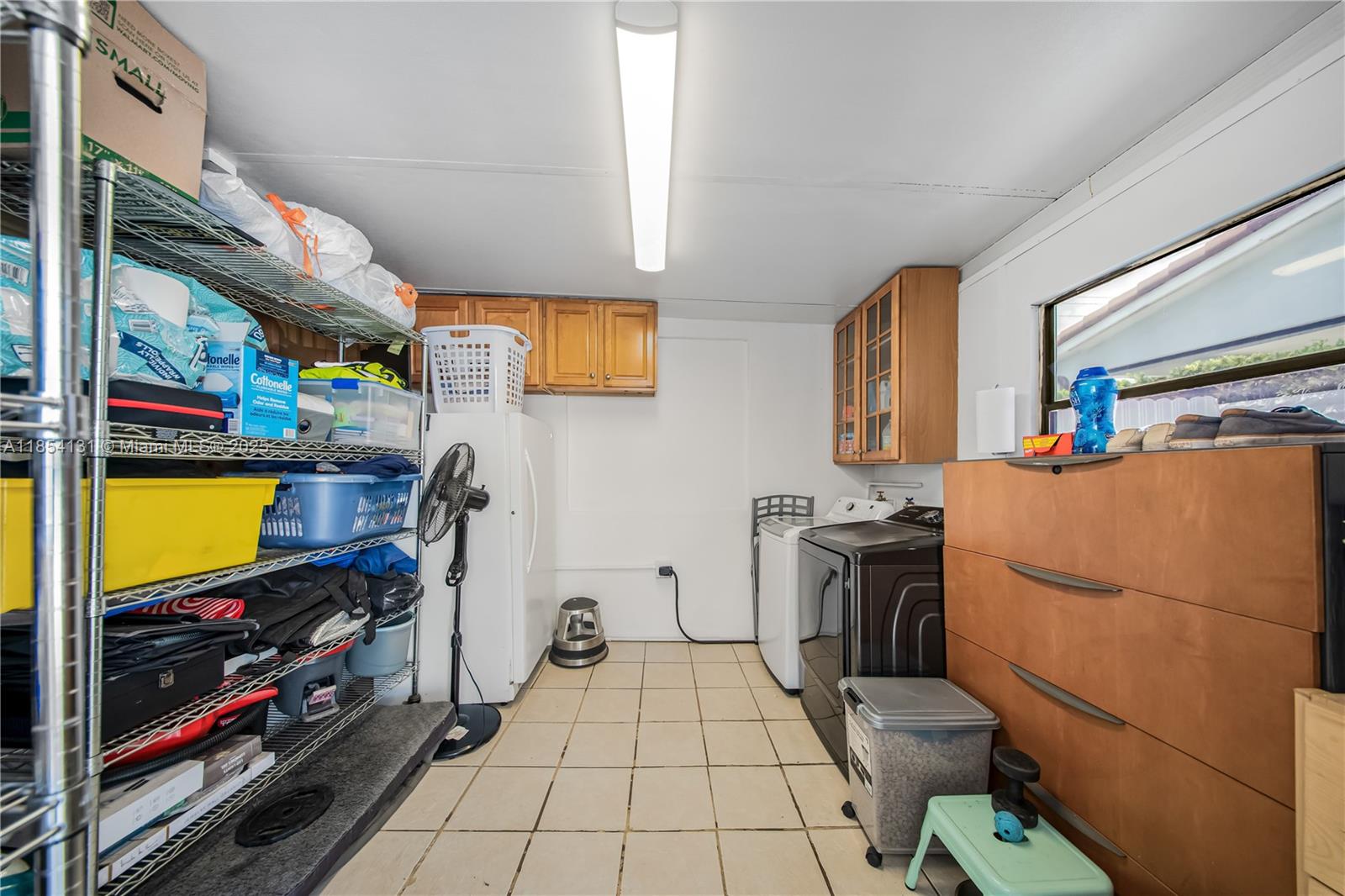 DOUGLAS ESTS 1ST ADDN - Residential