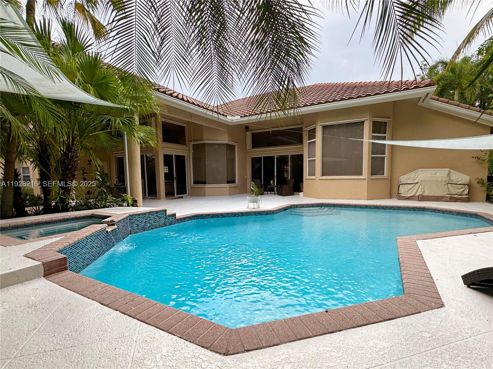 PALM ISLAND (SECTOR 6) - Residential