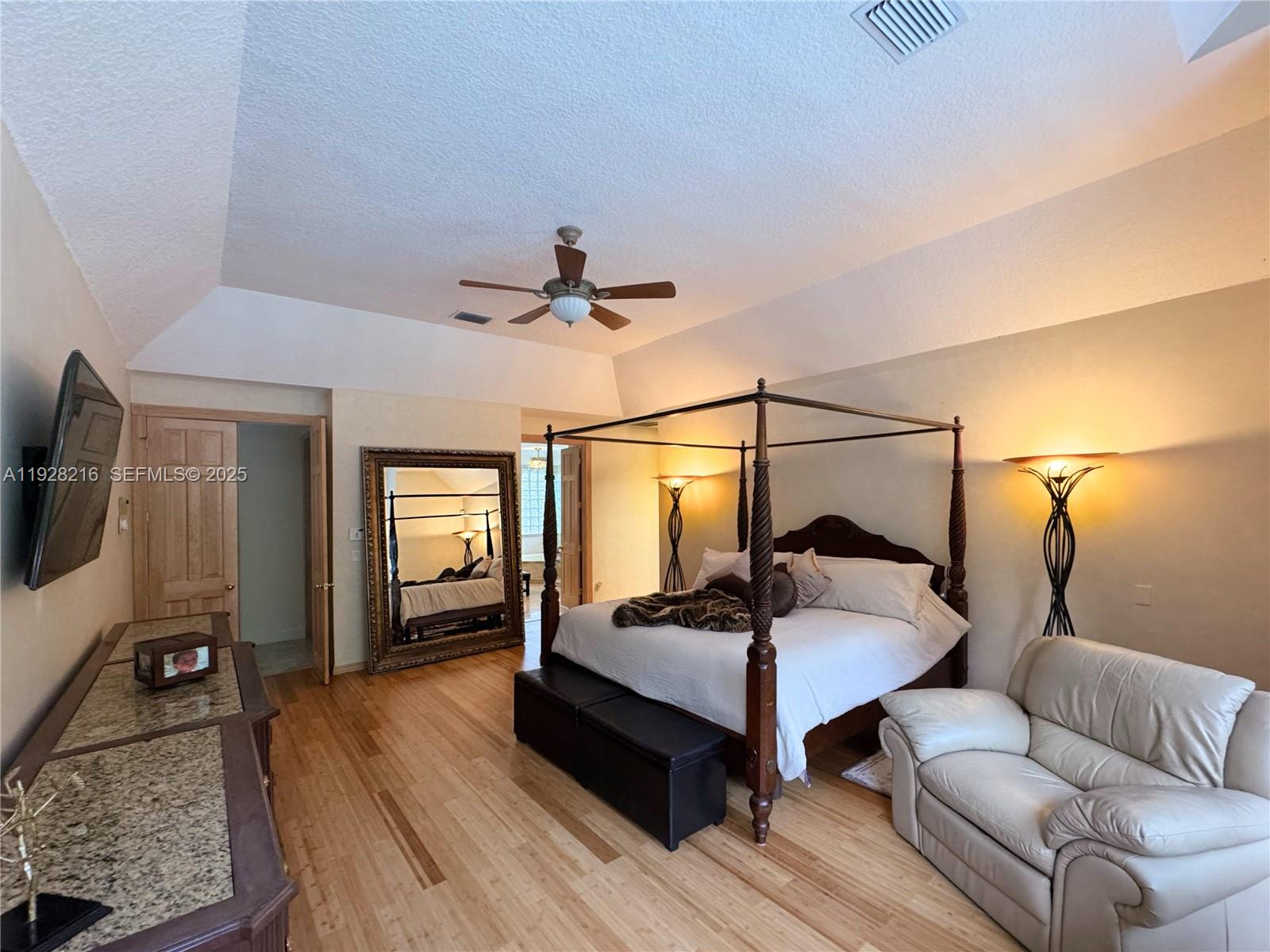 PALM ISLAND (SECTOR 6) - Residential