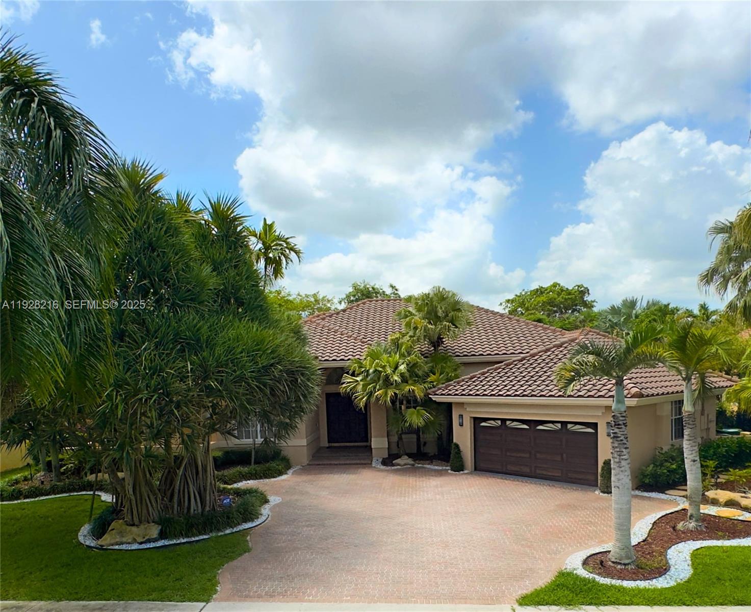 PALM ISLAND (SECTOR 6) - Residential