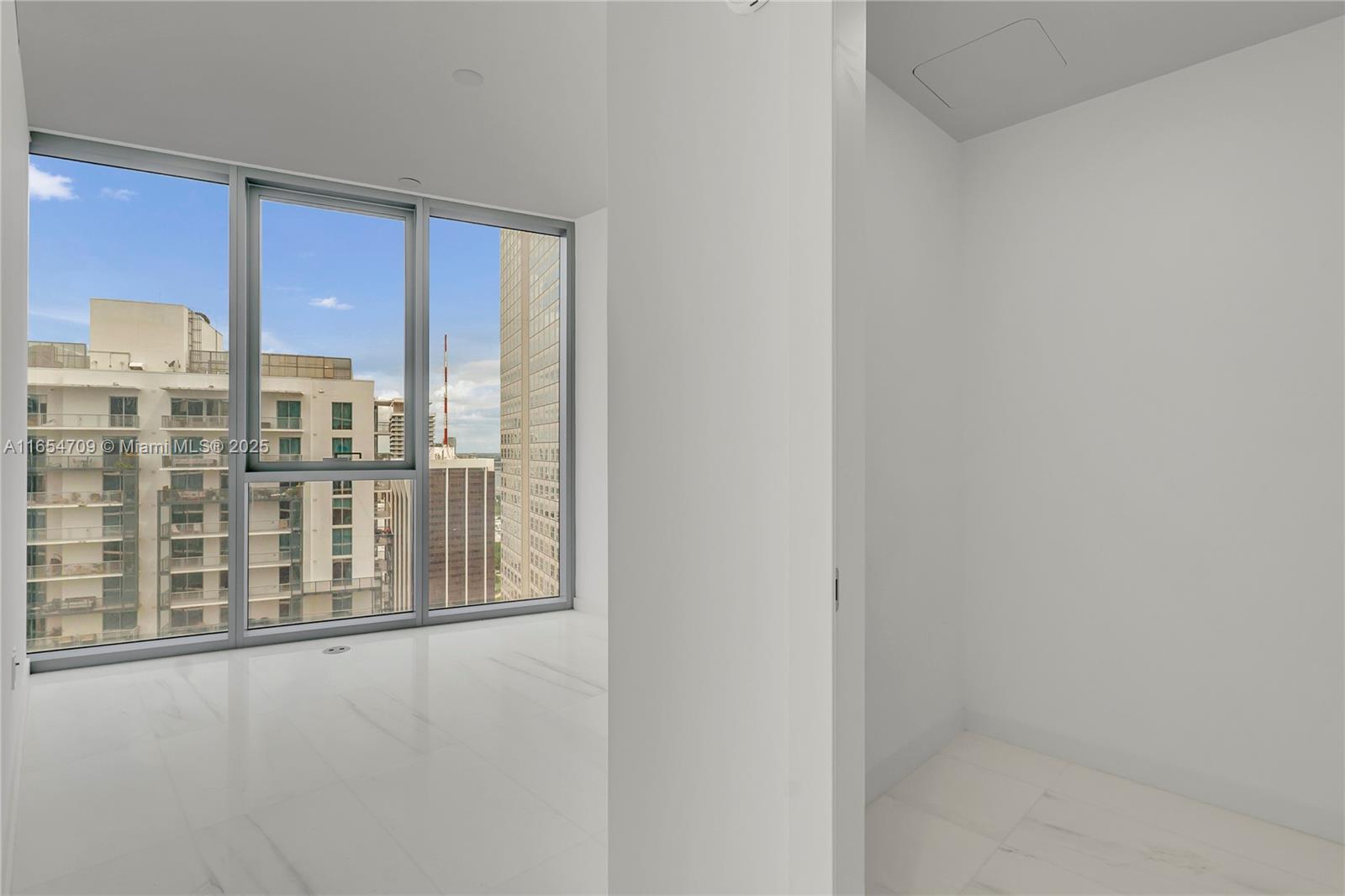 Aston Martin Residences - Residential