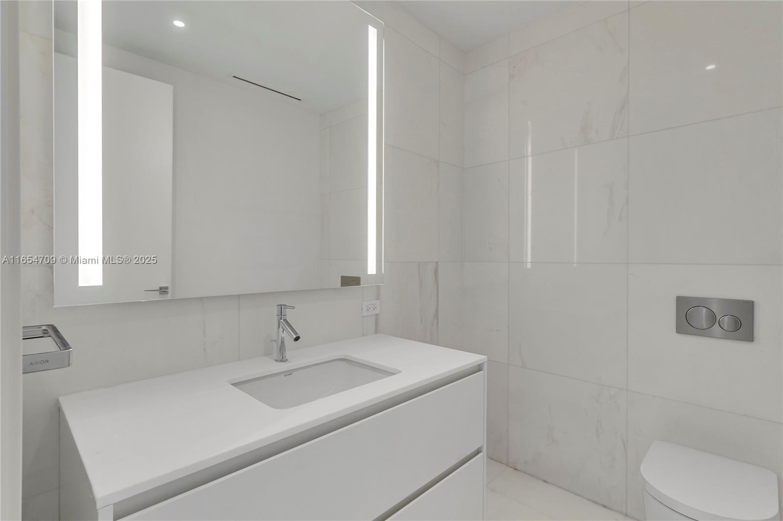 Aston Martin Residences - Residential