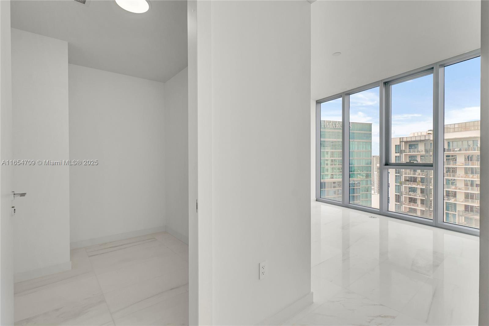 Aston Martin Residences - Residential