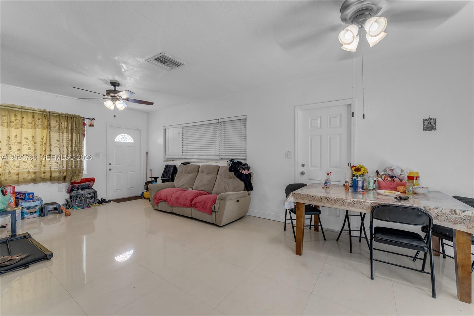 PONCE DE LEON - Residential