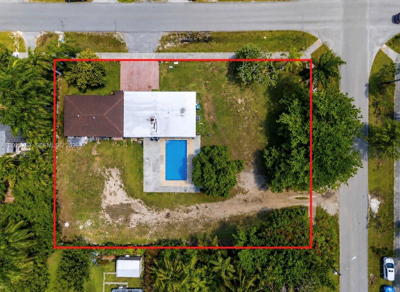 329 NW 13th St, Homestead, FL, 33030/$699,000 1 329 NW 13th St