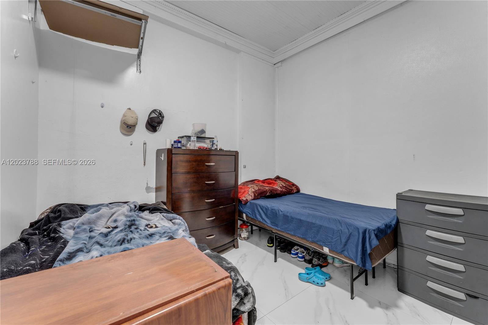 PONCE DE LEON - Residential