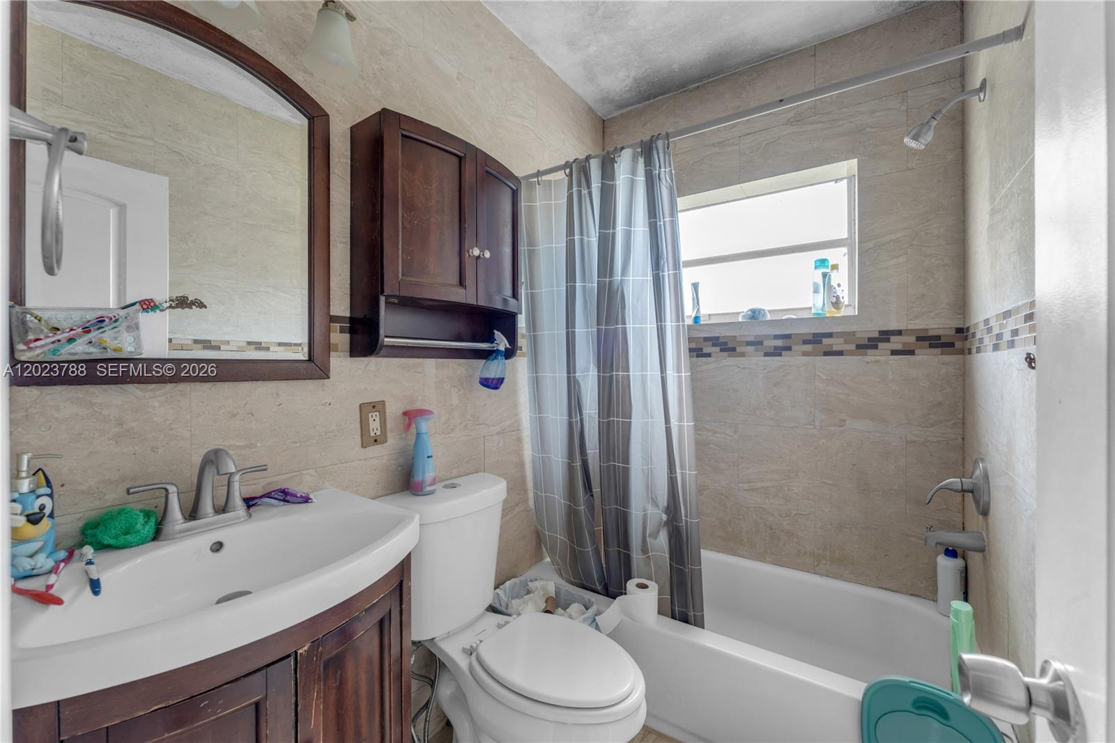 PONCE DE LEON - Residential
