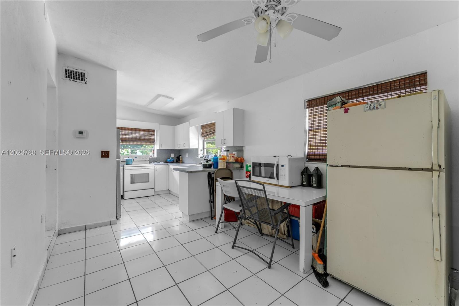 PONCE DE LEON - Residential