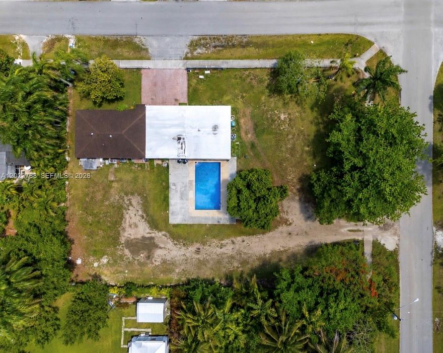 Welcome to this exceptional corner-lot property located in a highly desirable area of Homestead. This spacious residence offers 7 bedrooms and 3 bathrooms, providing an outstanding layout suitable for large families or investment opportunities.

Situated on a generous half-acre lot, the property offers privacy, space, and endless potential for expansion or customization. Its corner location enhances accessibility and maximizes outdoor space usage.

Enjoy your own private swimming pool, perfect for entertaining and embracing the South Florida lifestyle year-round.

The home is thoughtfully structured to accommodate two-family living, making it an excellent option for multigenerational households or income-producing use.

? Property Highlights:

7 Bedrooms / 3 Bathrooms
Corner Lot
Half-Acre Property
Private Pool
Prime Homestead Location
Designed for Two-Family Living

This is a rare opportunity to own a versatile and spacious property in one of Homestead’s most convenient and growing areas.