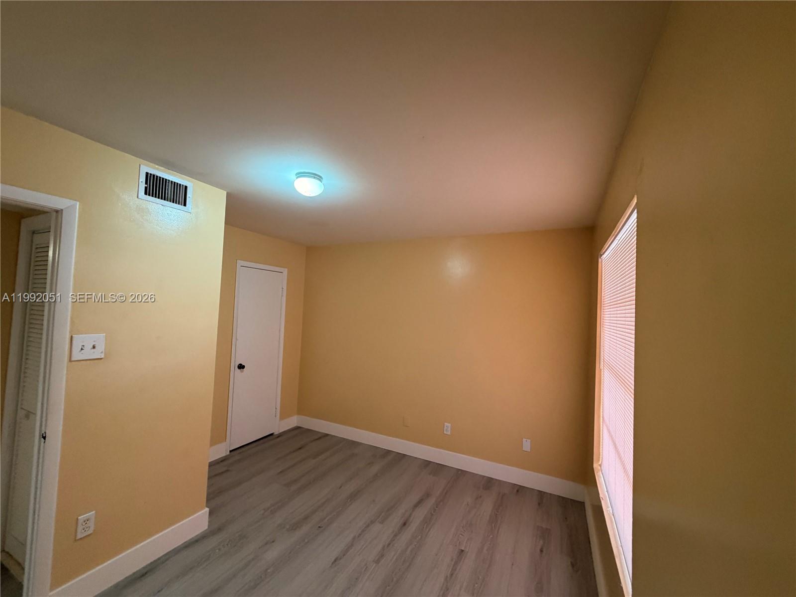HAMMOCKS TRAILS CONDO - Residential Lease