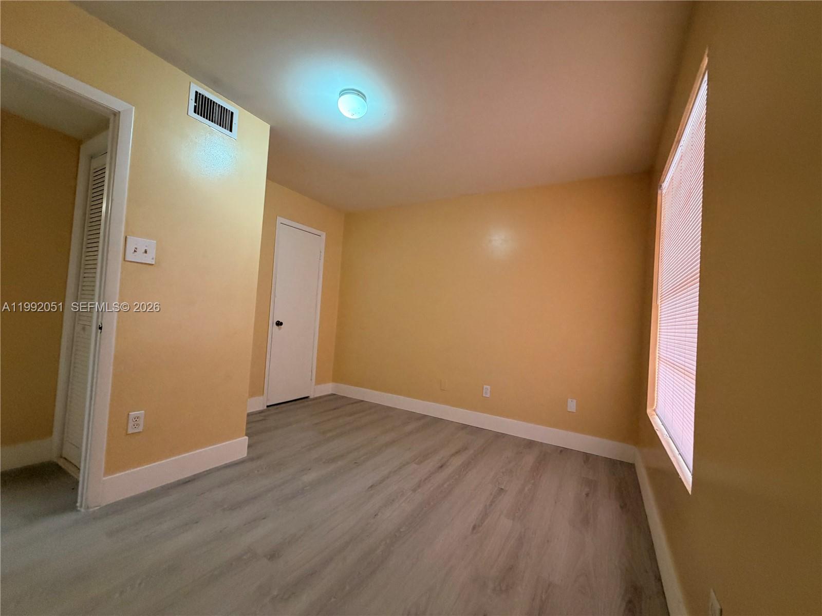 HAMMOCKS TRAILS CONDO - Residential Lease