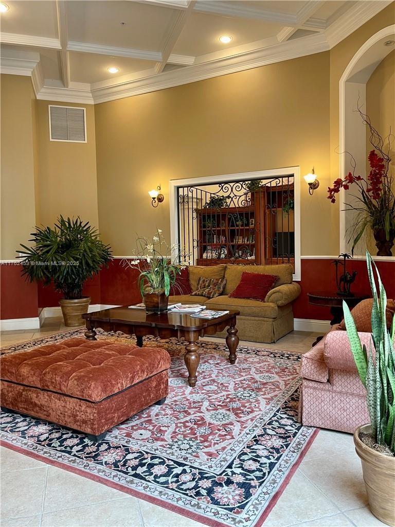 PORTO BELLAGIO CONDO - Residential