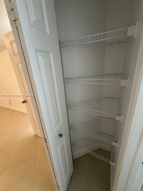 PORTO BELLAGIO CONDO - Residential