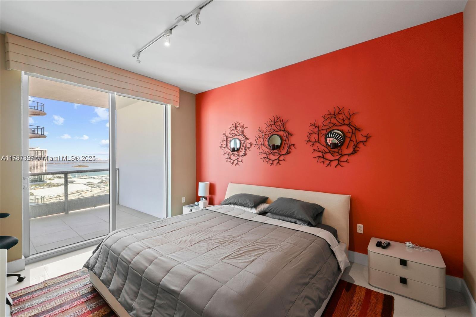 900 BISCAYNE BAY CONDO - Residential