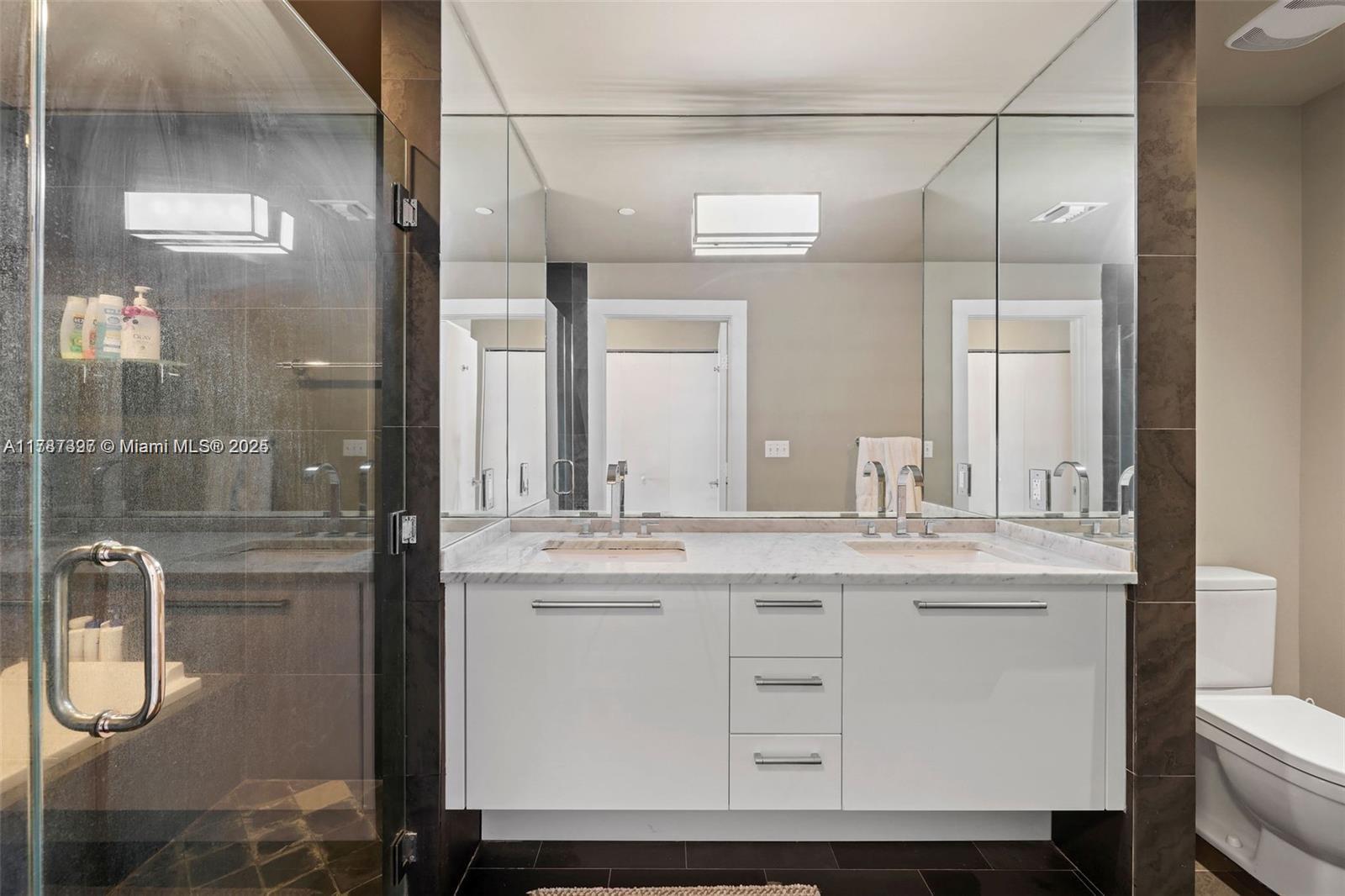 900 BISCAYNE BAY CONDO - Residential