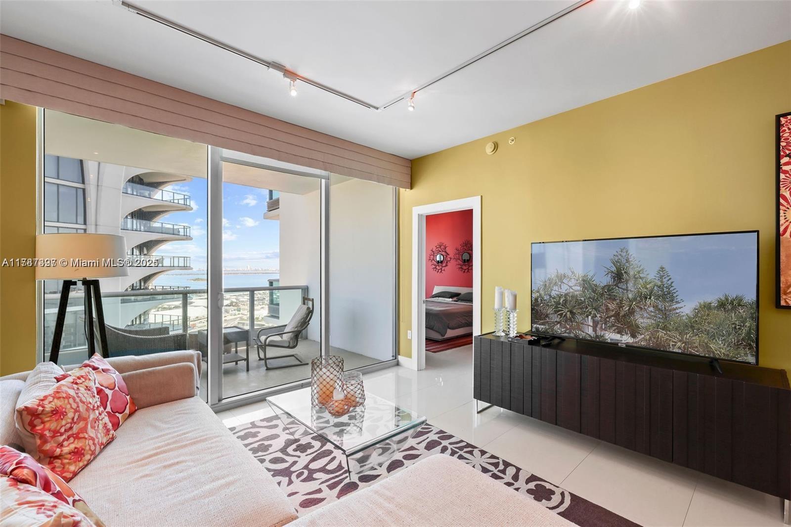 900 BISCAYNE BAY CONDO - Residential