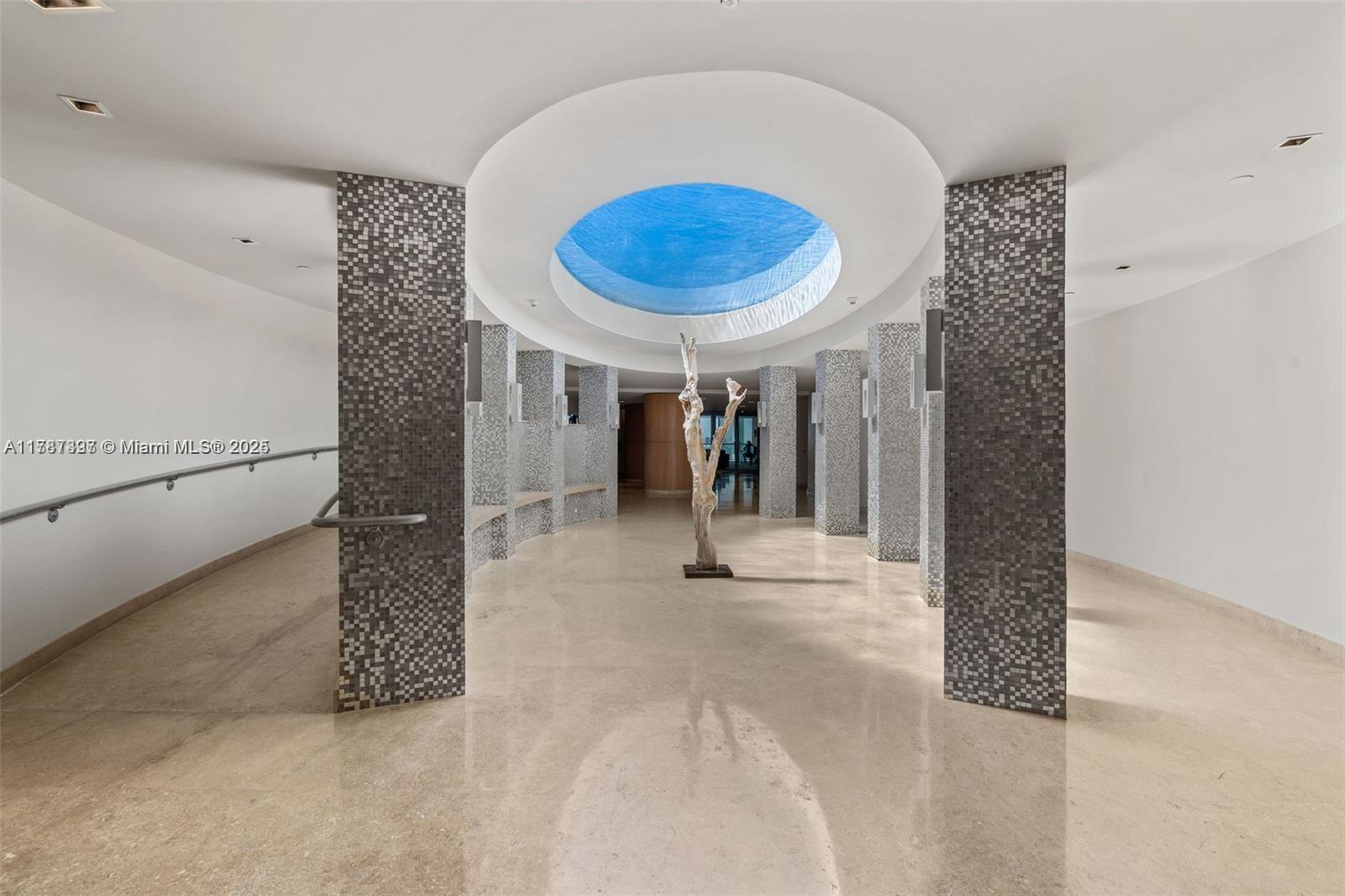 900 BISCAYNE BAY CONDO - Residential