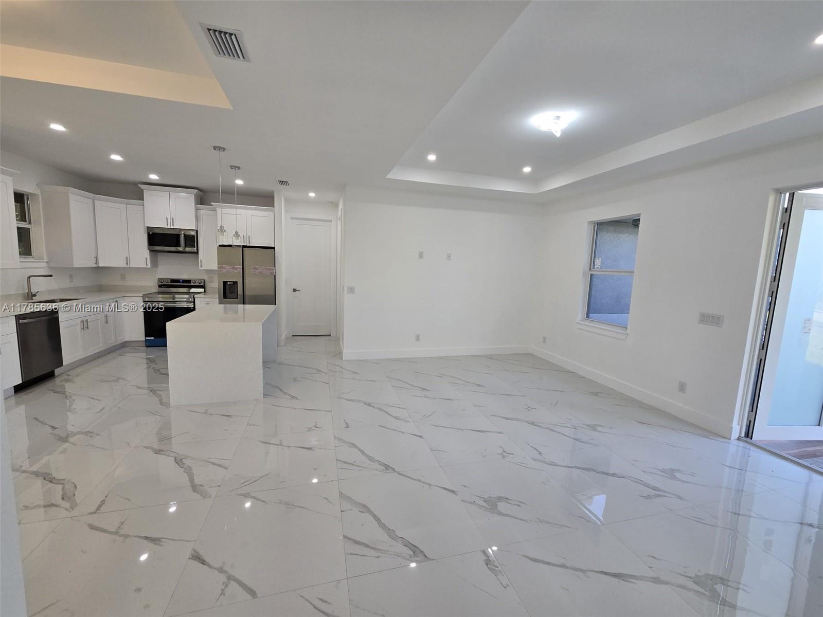 L4 - Residential