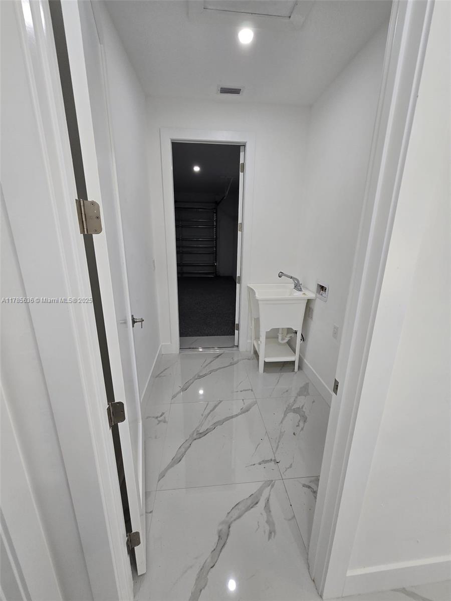 L4 - Residential