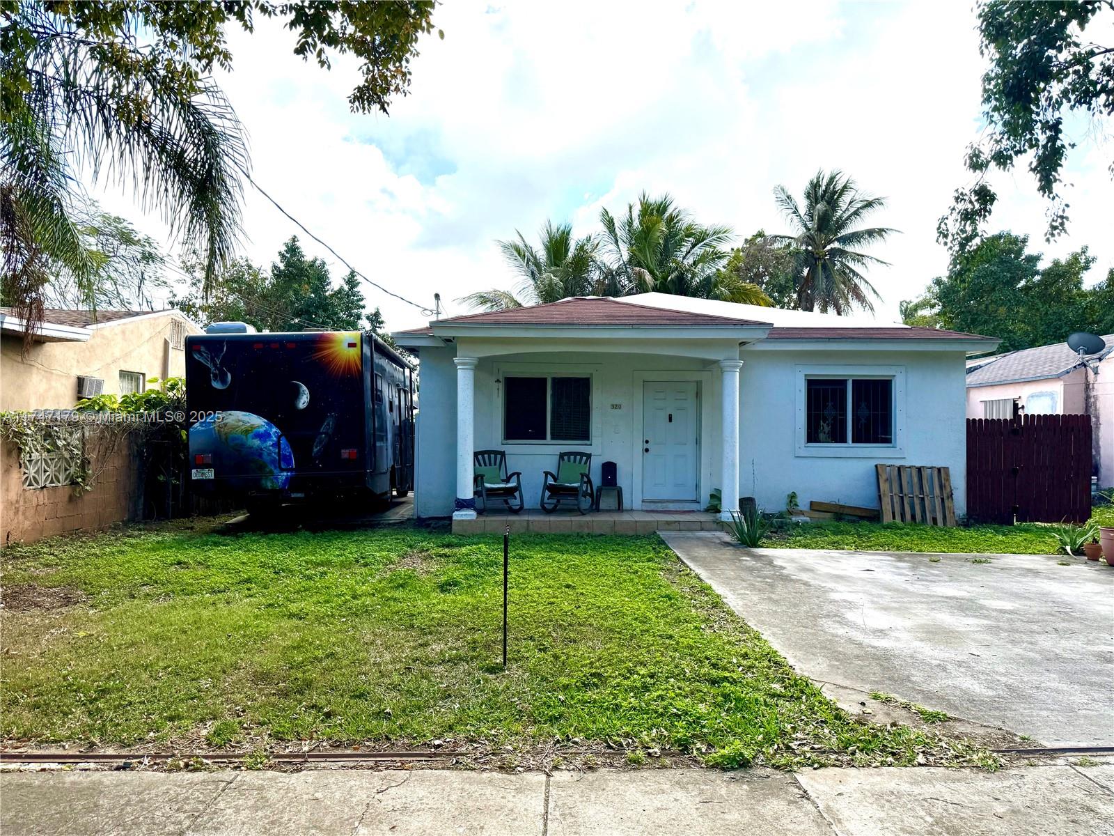 View photos, virtual tours, details... 320 NW 81st St
