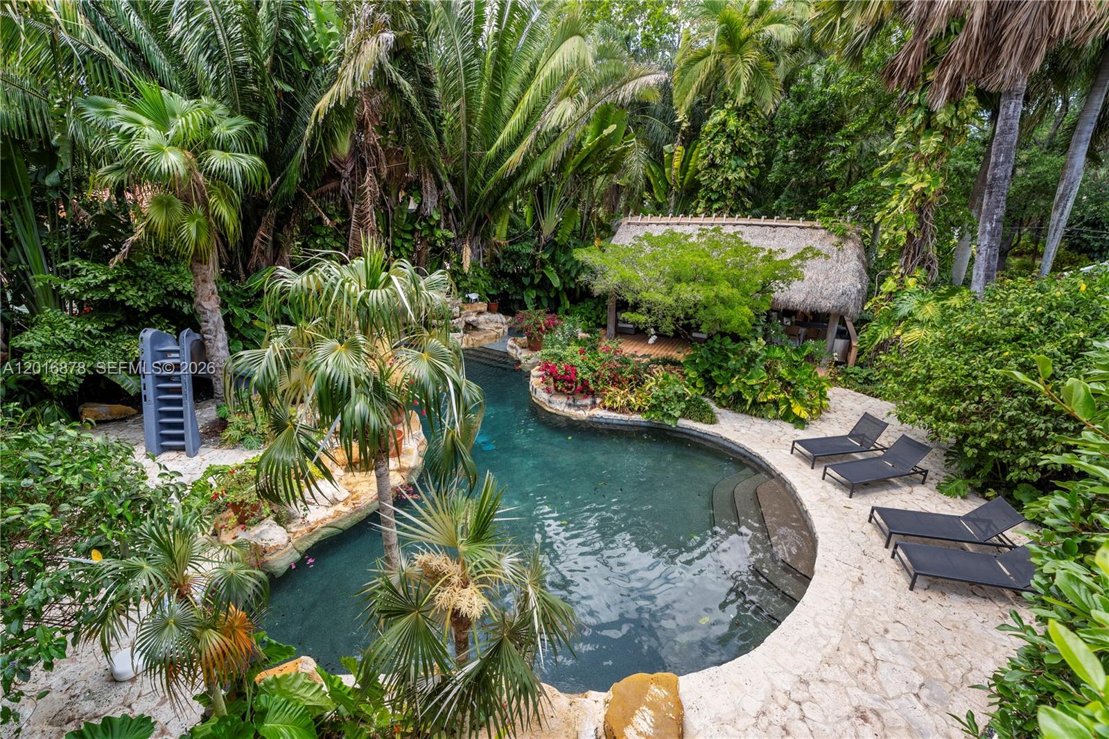 COCOA PLUM HEIGHTS SUB - Residential