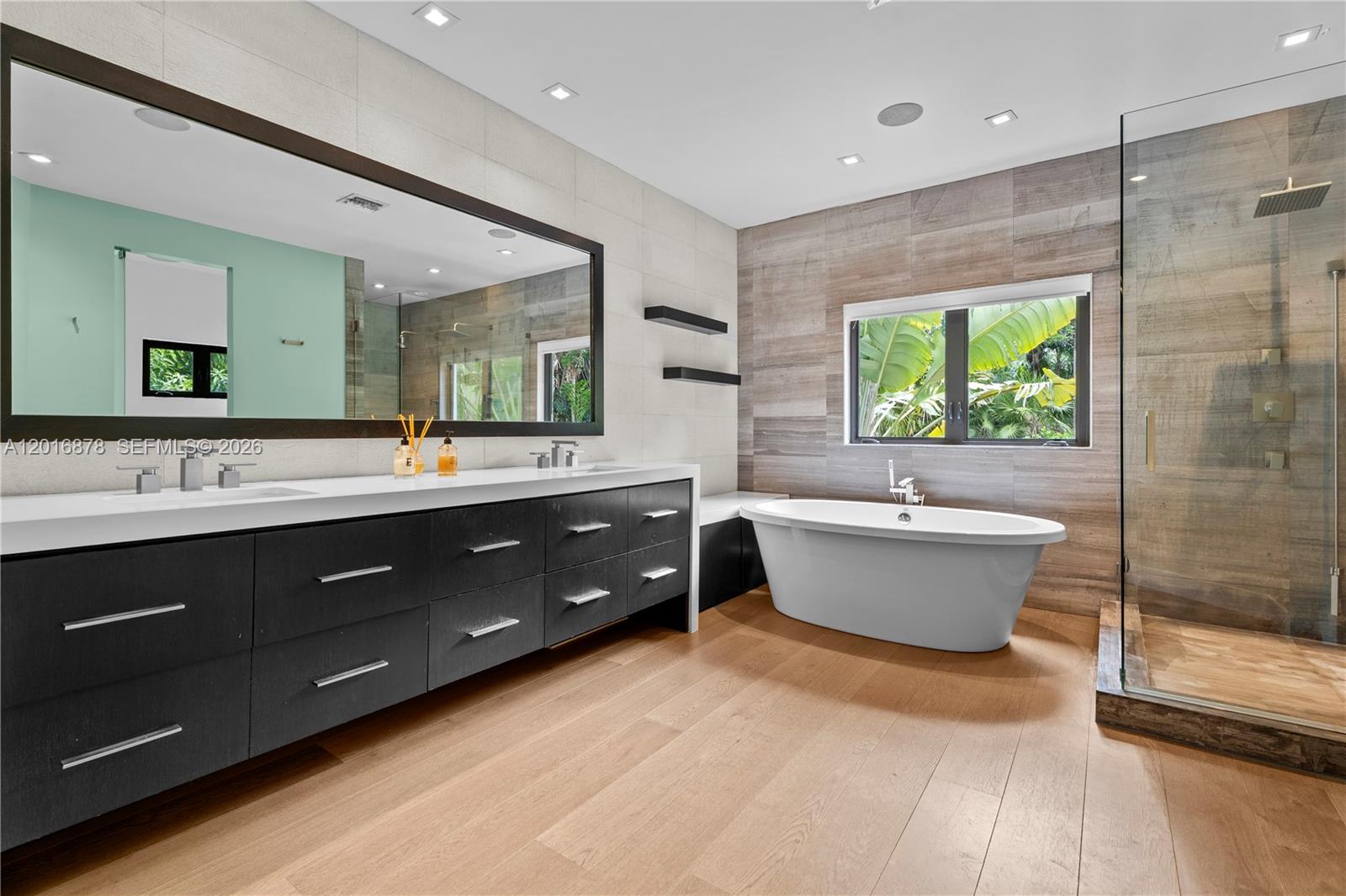 COCOA PLUM HEIGHTS SUB - Residential