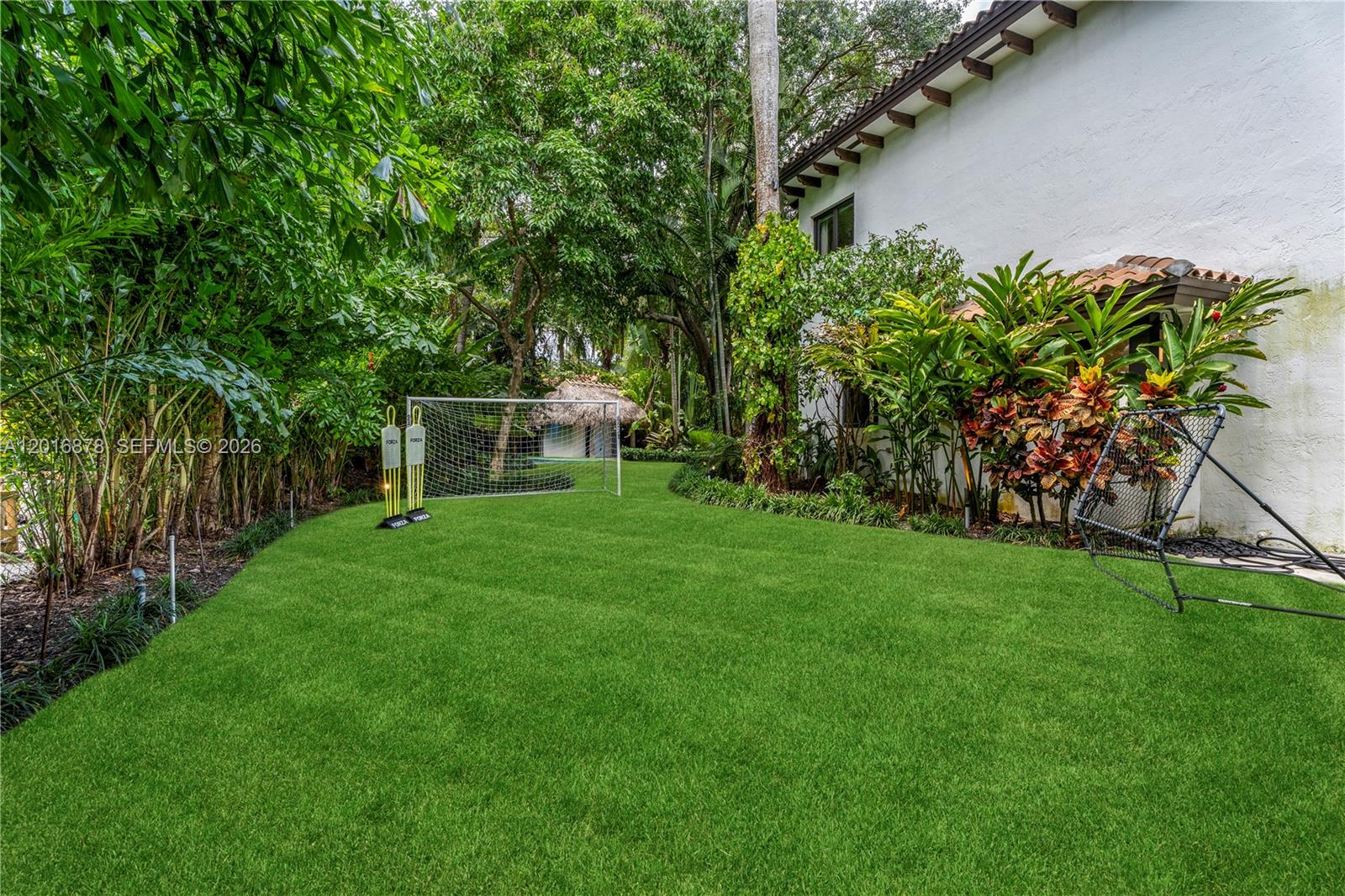 COCOA PLUM HEIGHTS SUB - Residential
