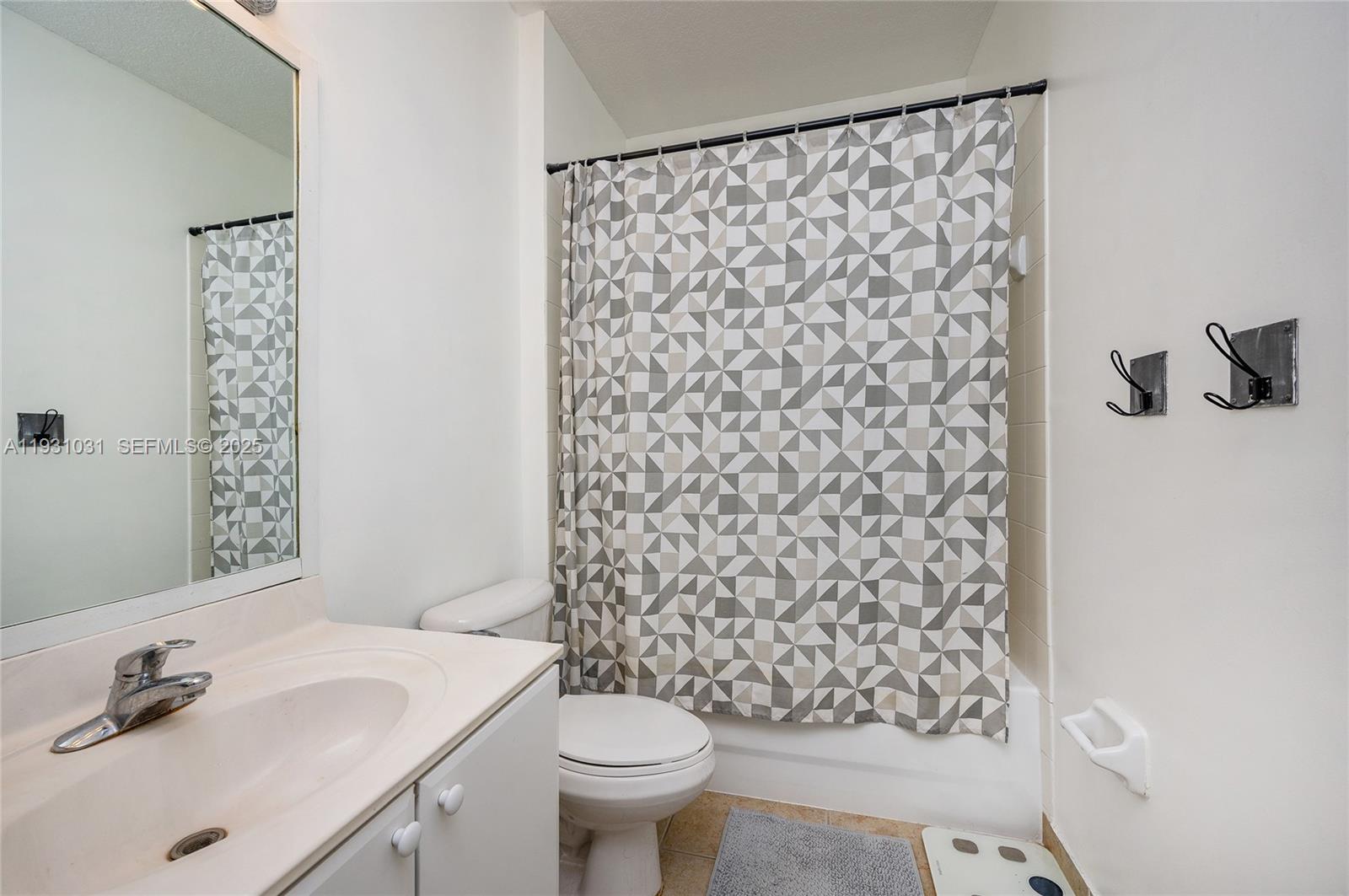 VENTURA AT MALIBU BAY - Residential