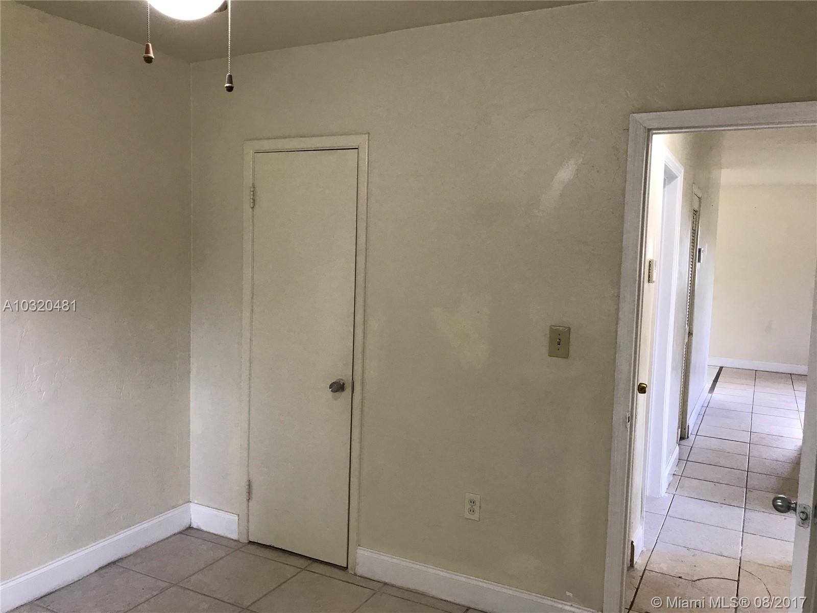 RICHMOND HEIGHTS - Residential