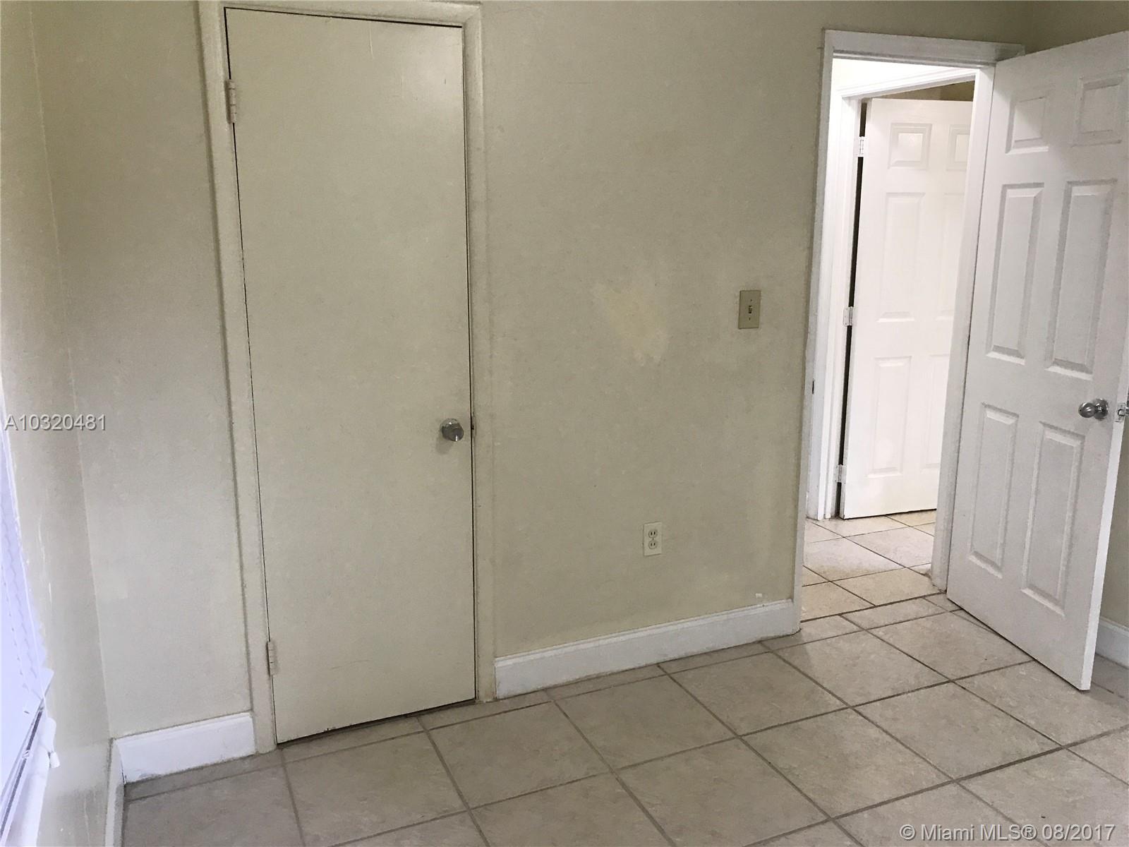 RICHMOND HEIGHTS - Residential