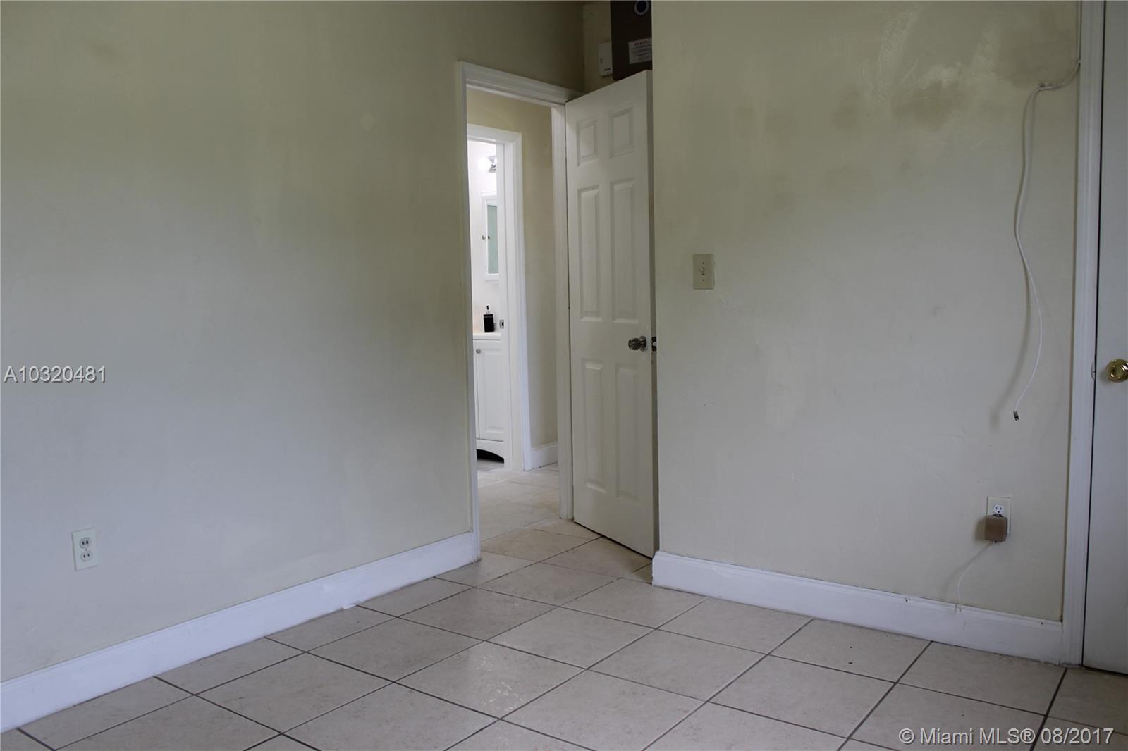 RICHMOND HEIGHTS - Residential