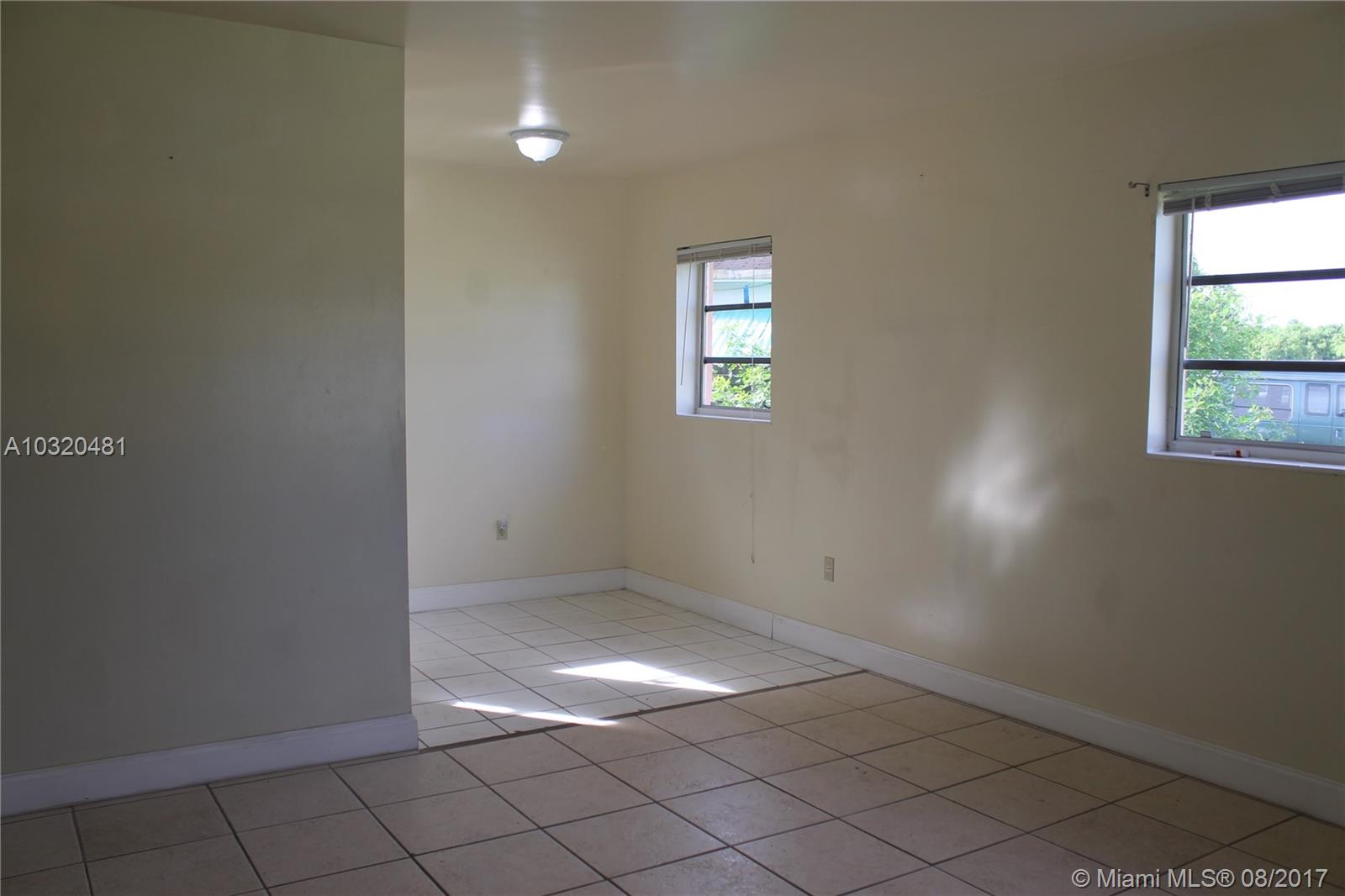 RICHMOND HEIGHTS - Residential