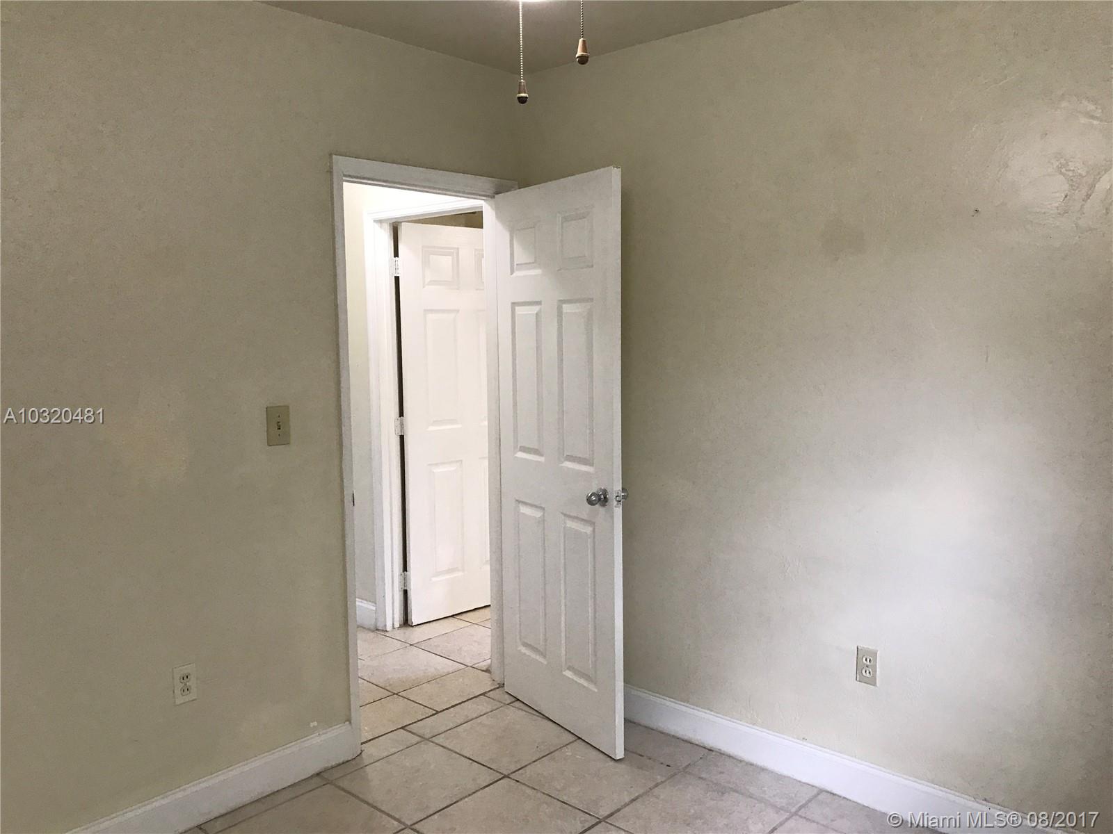 RICHMOND HEIGHTS - Residential