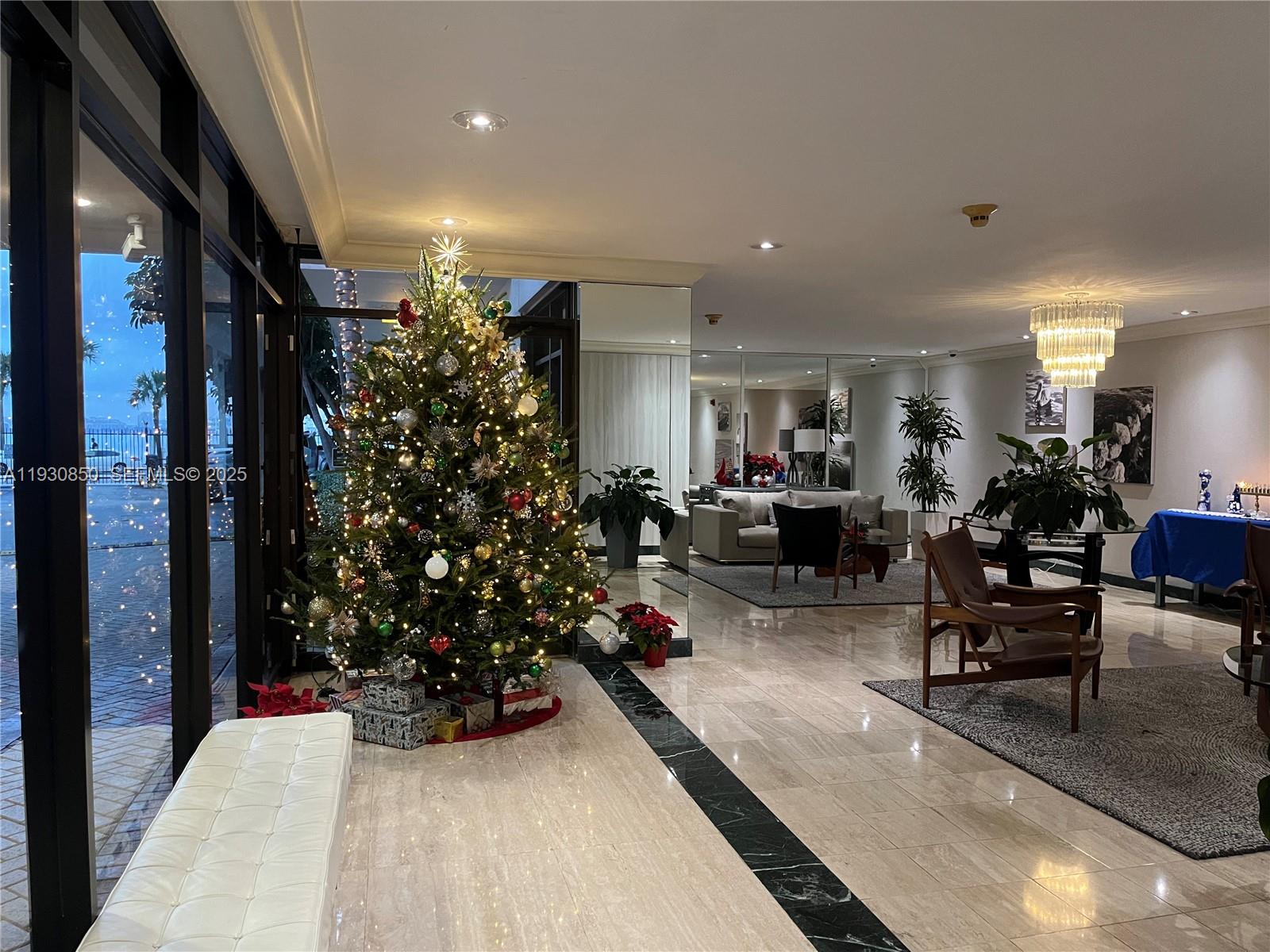 BRICKELL BAY TOWER CONDO - Residential Lease