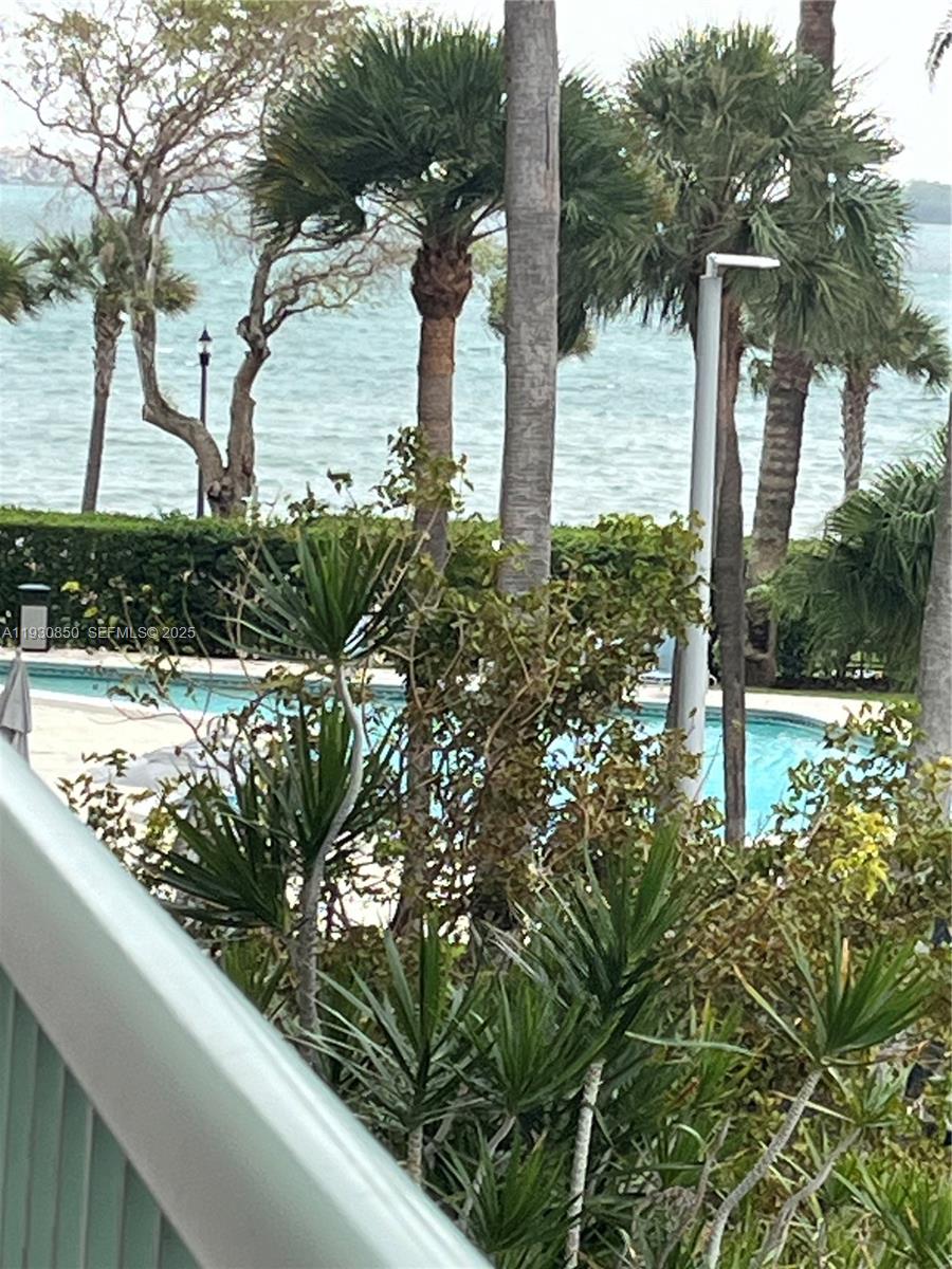 BRICKELL BAY TOWER CONDO - Residential Lease