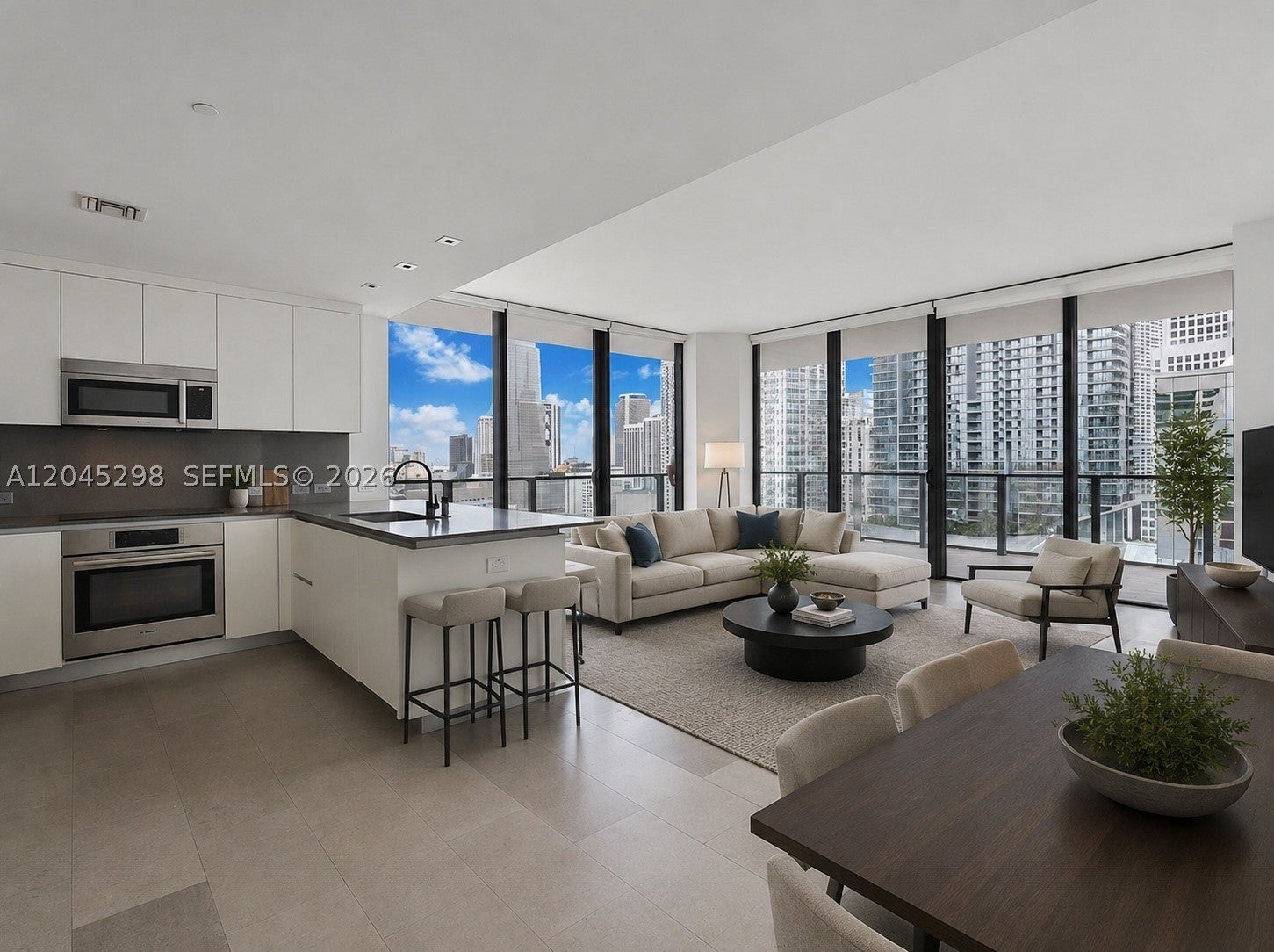 88 SW 7th St 1511
