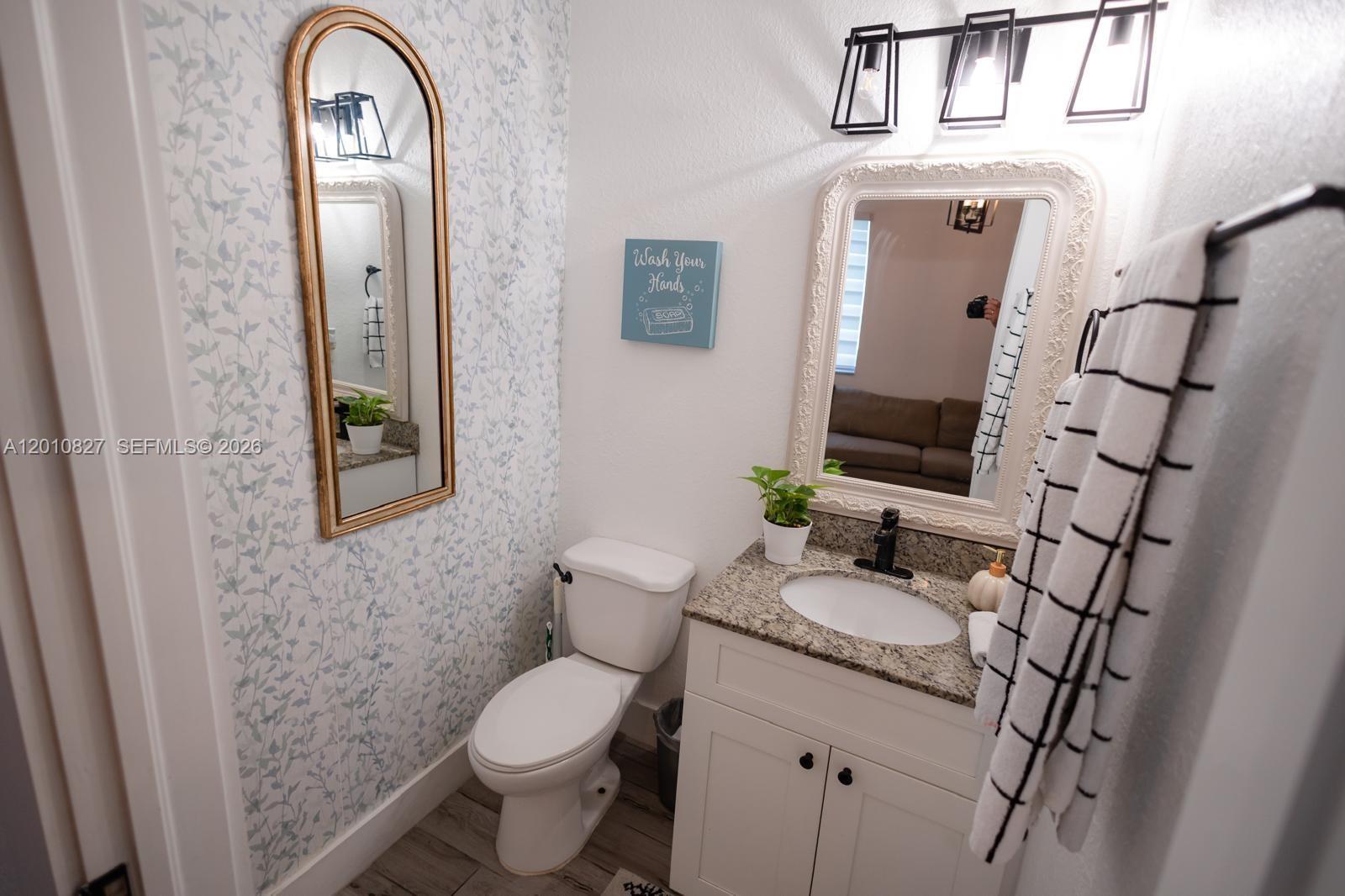 HIDDEN LAKE TOWNHOMES - Residential