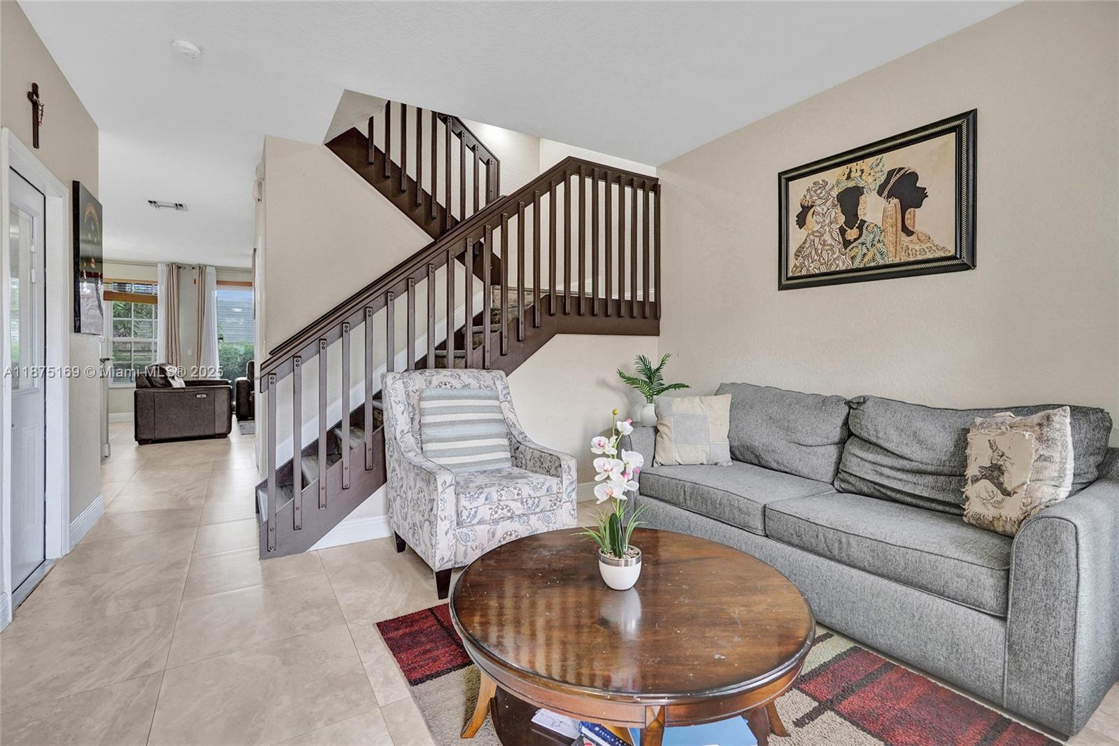 ISLES OF OAKLAND PARK - Residential