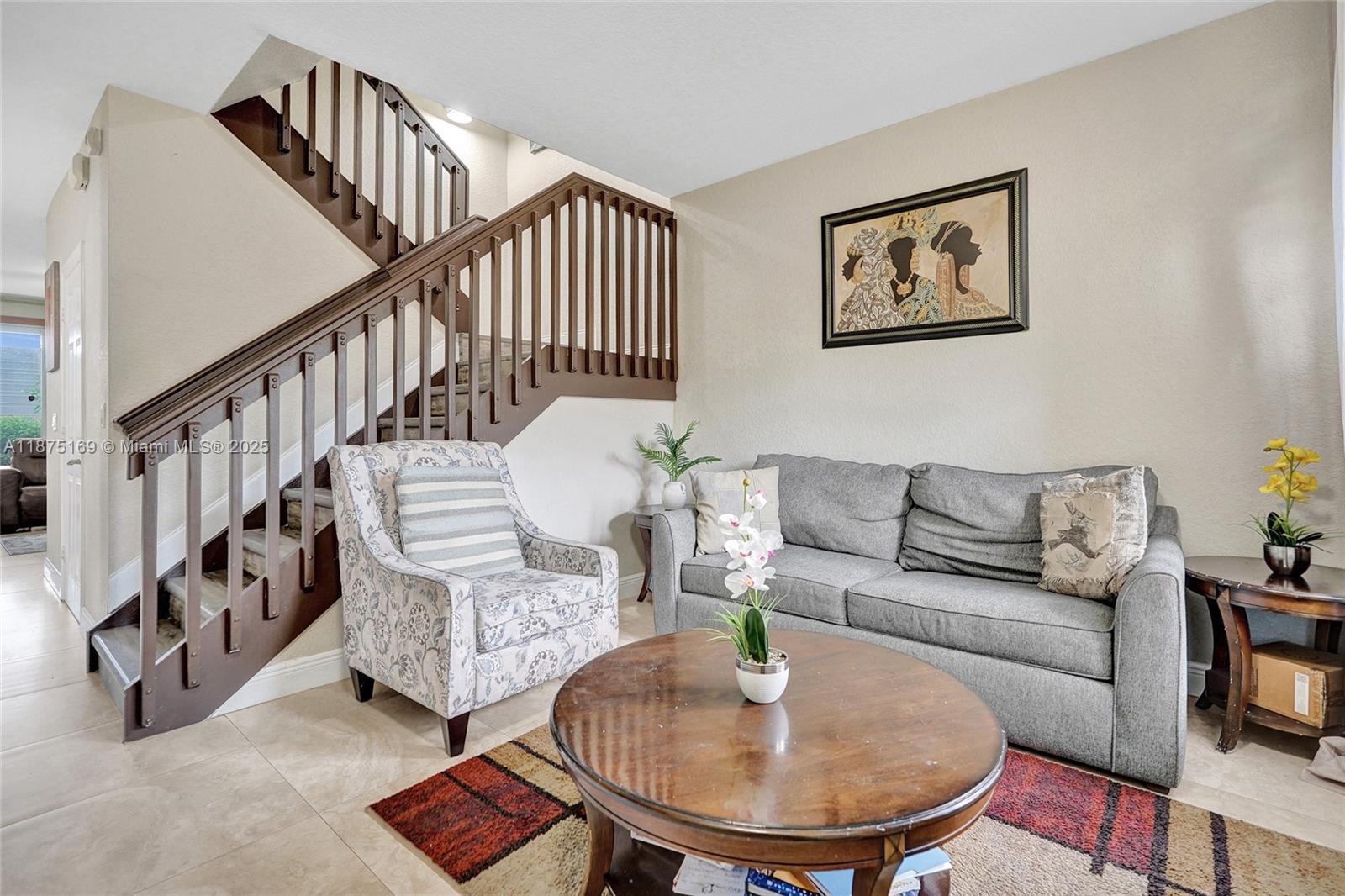 ISLES OF OAKLAND PARK - Residential