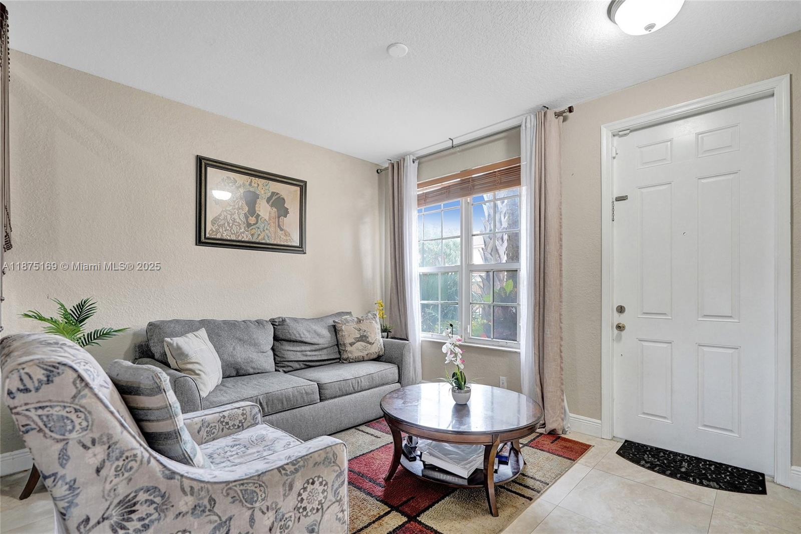 ISLES OF OAKLAND PARK - Residential