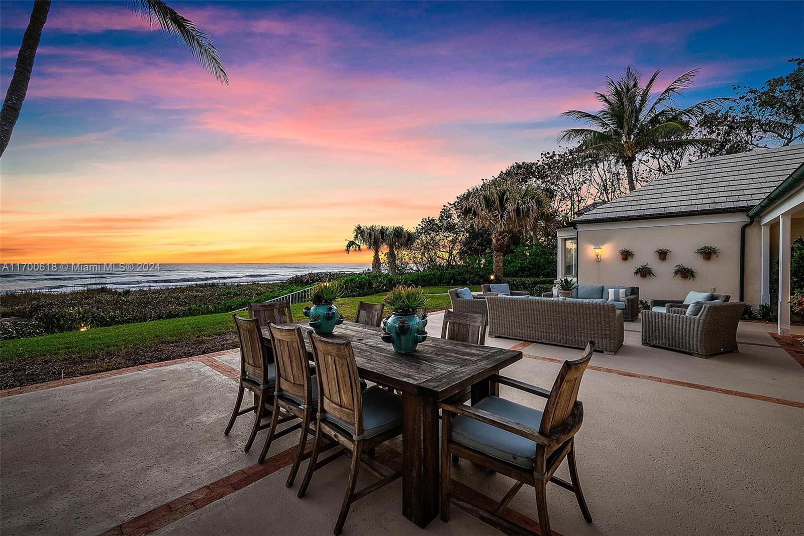 JUPITER ISLAND - Residential