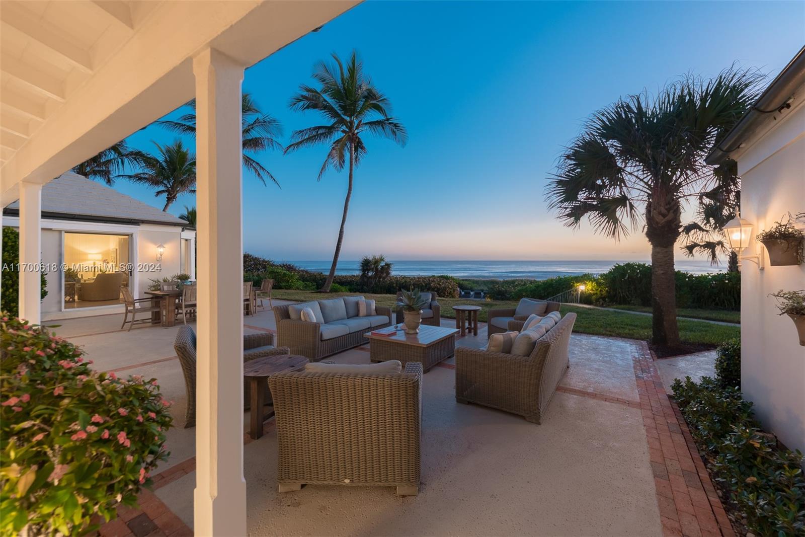 JUPITER ISLAND - Residential