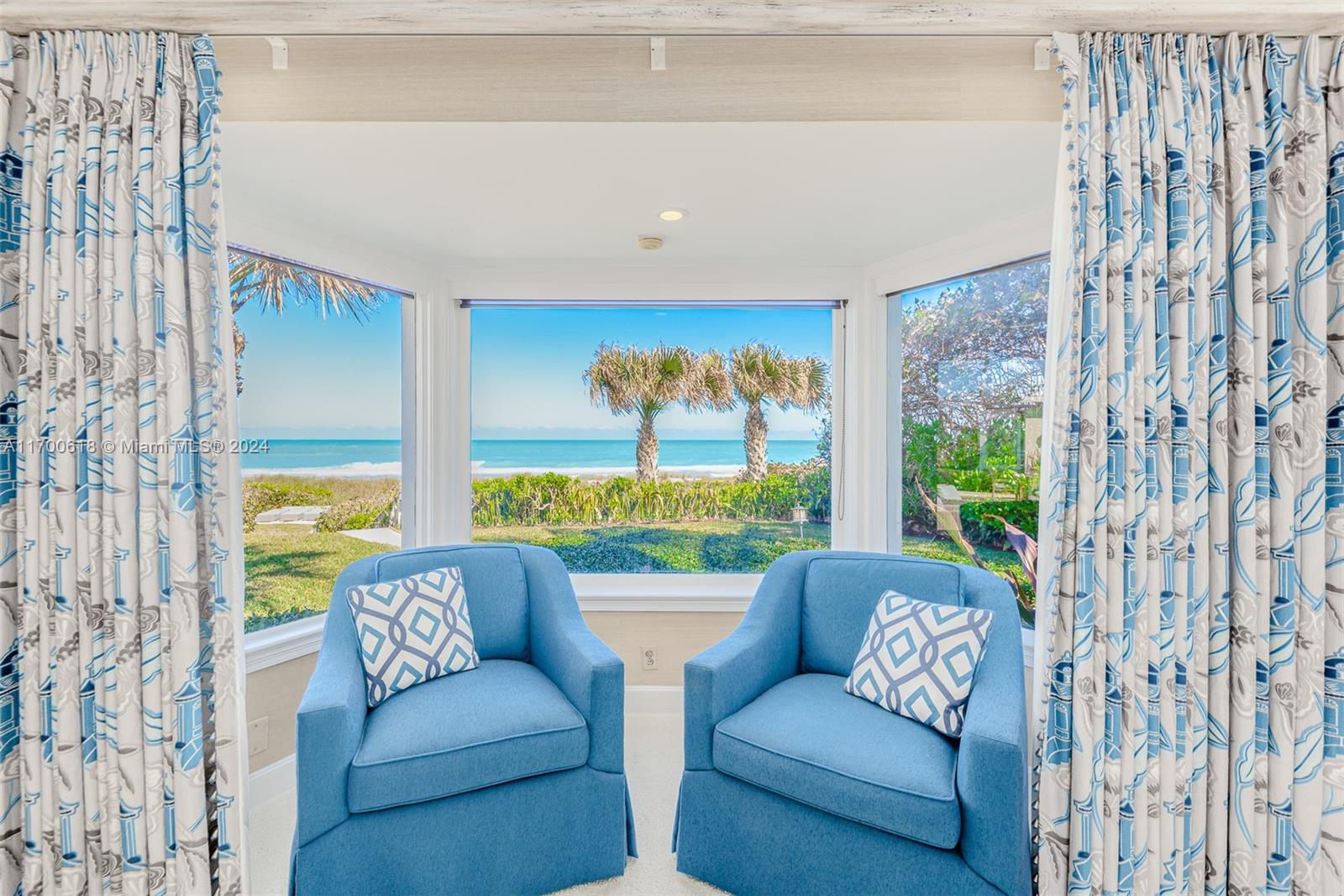 JUPITER ISLAND - Residential