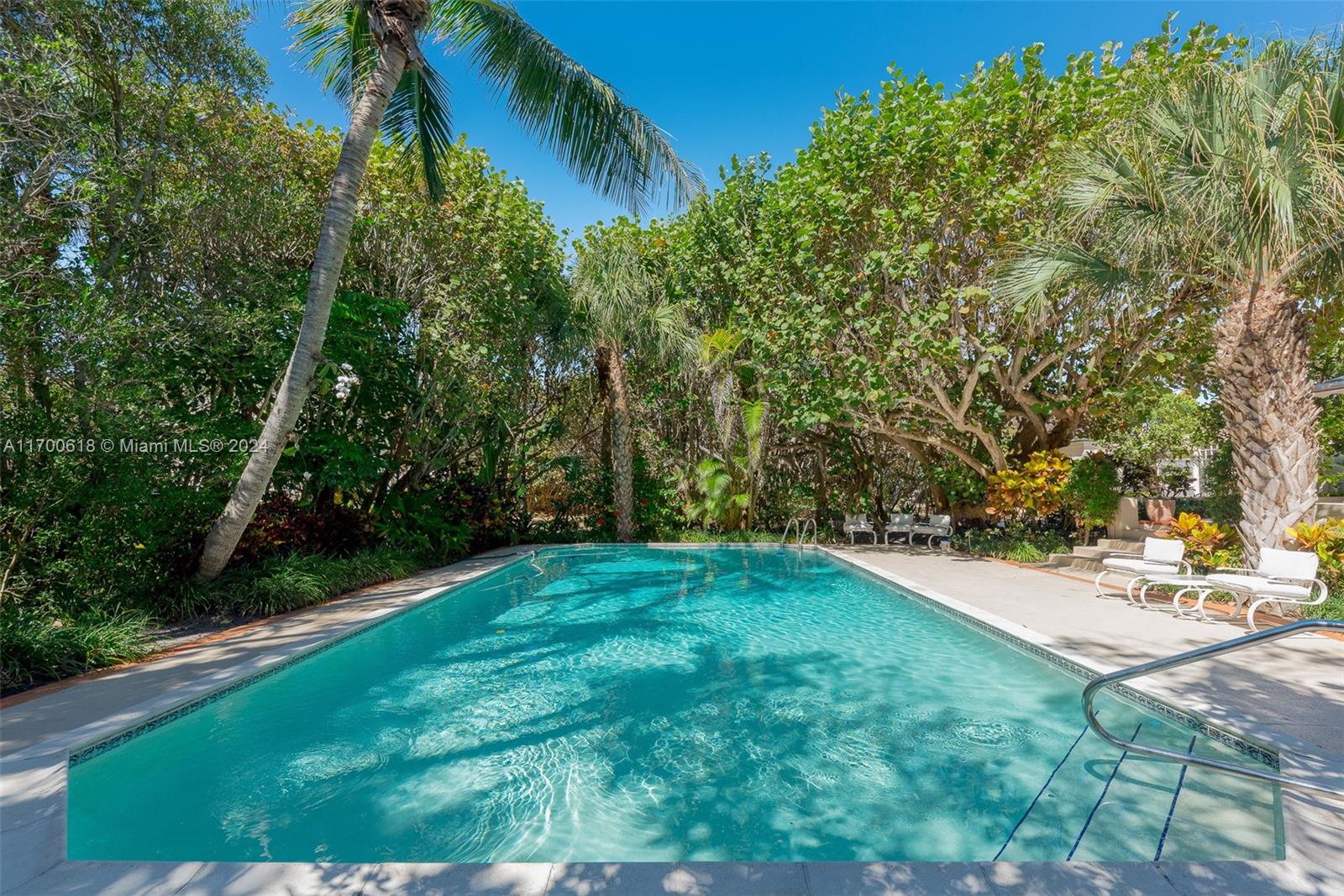 JUPITER ISLAND - Residential