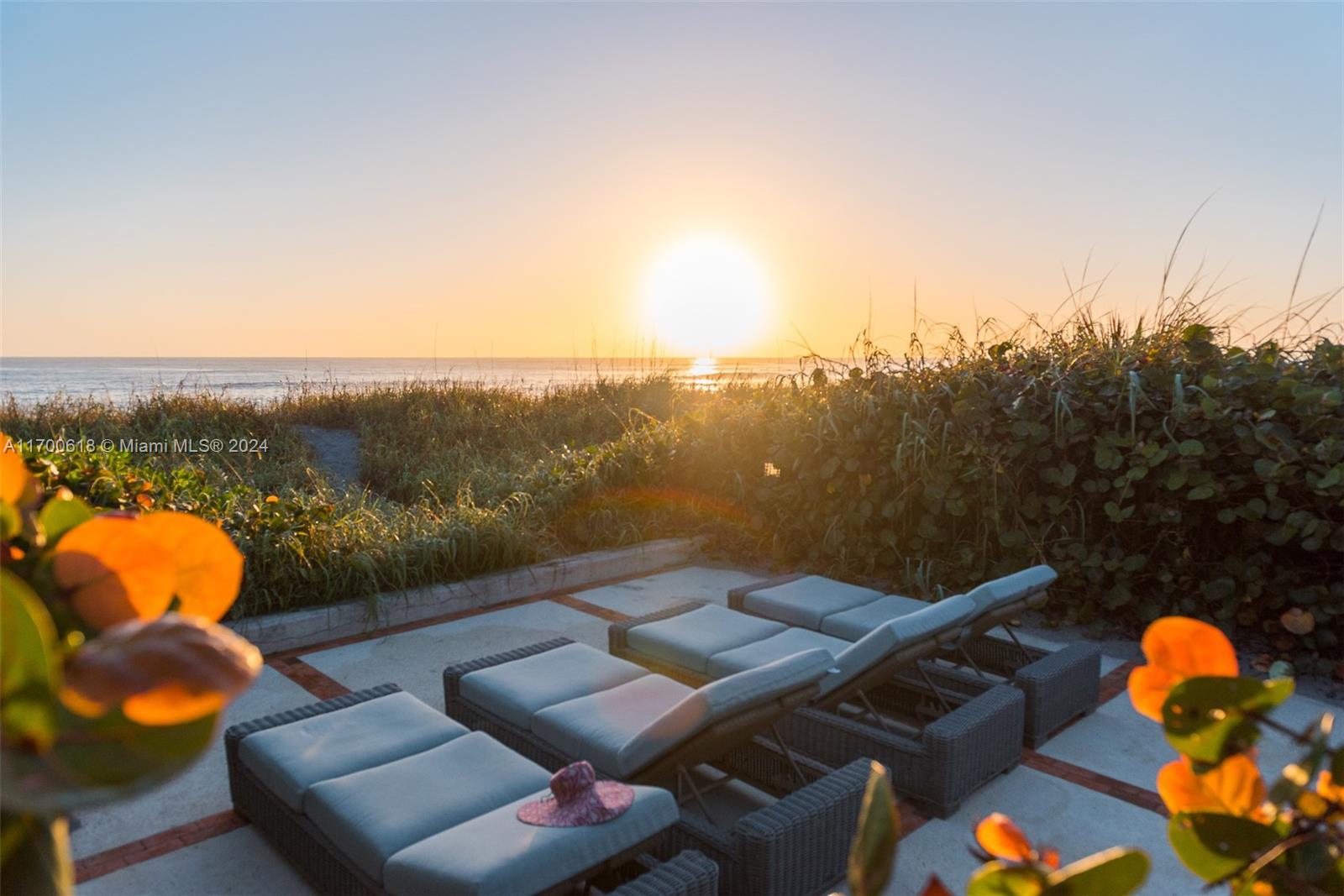 JUPITER ISLAND - Residential