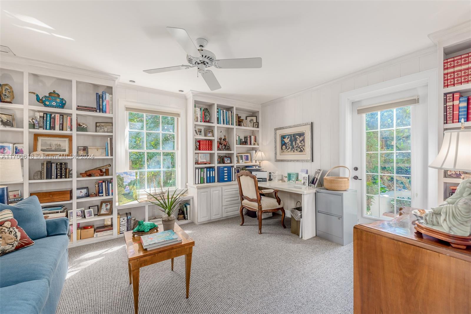 JUPITER ISLAND - Residential