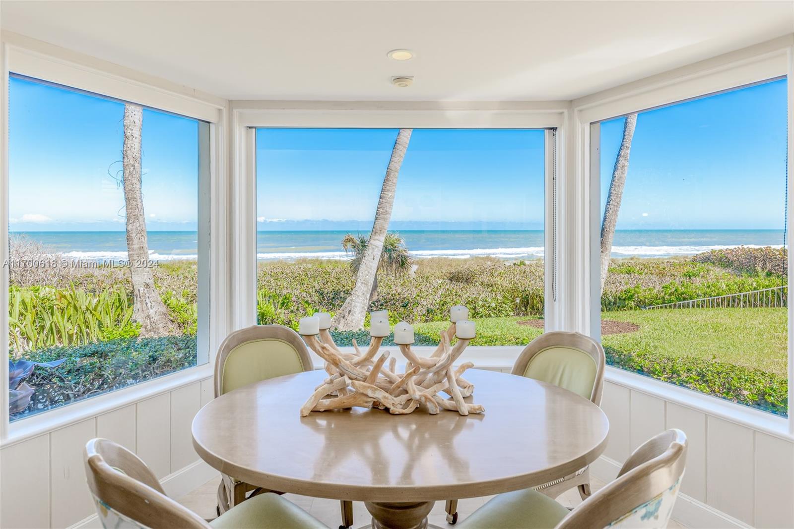 JUPITER ISLAND - Residential